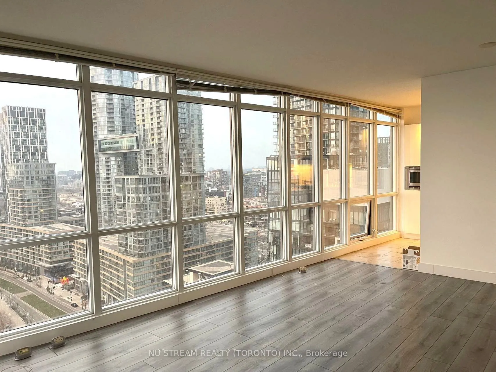 15 Fort York Boulevard, #2912