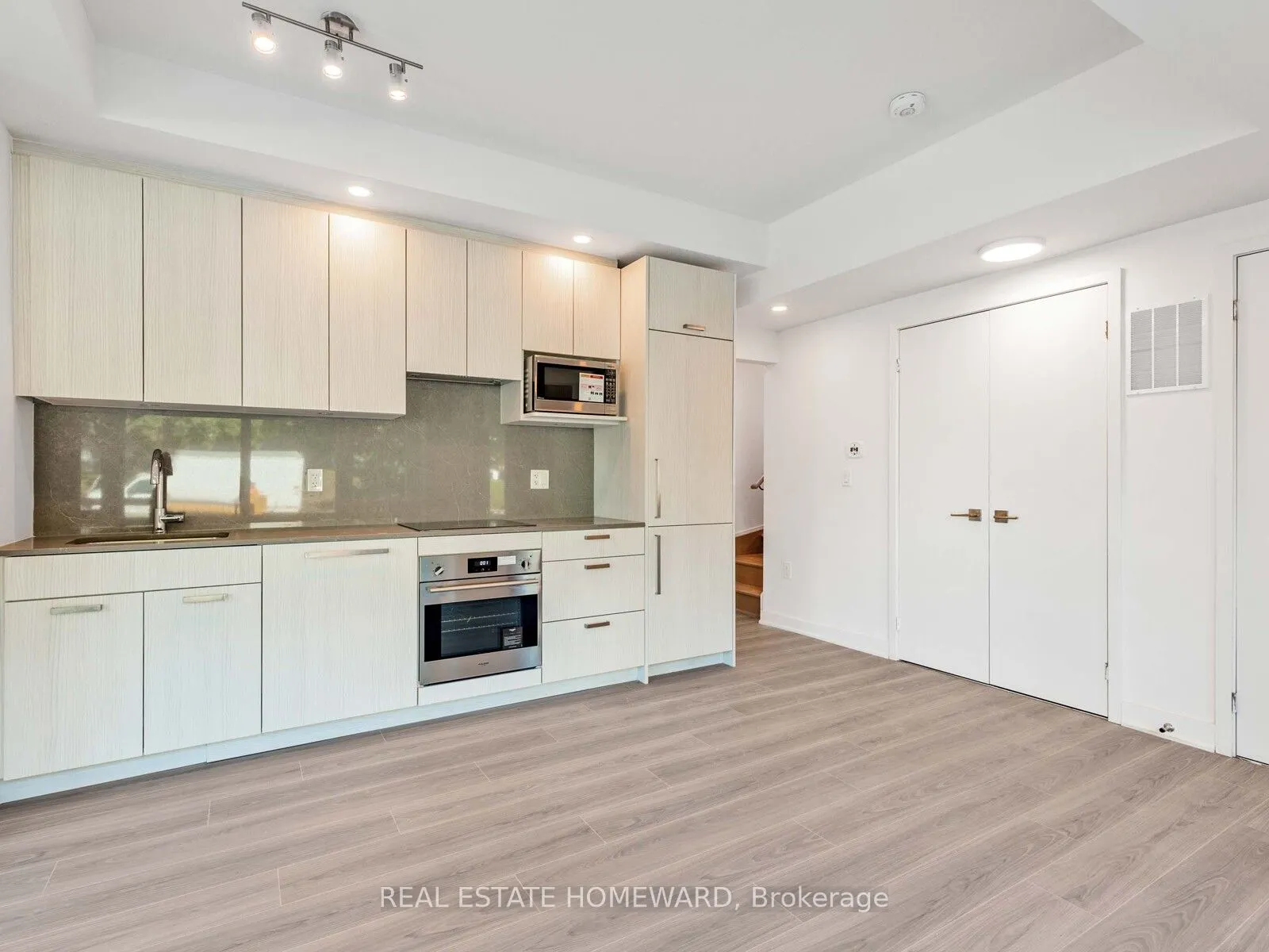 73 Curlew Drive, #26