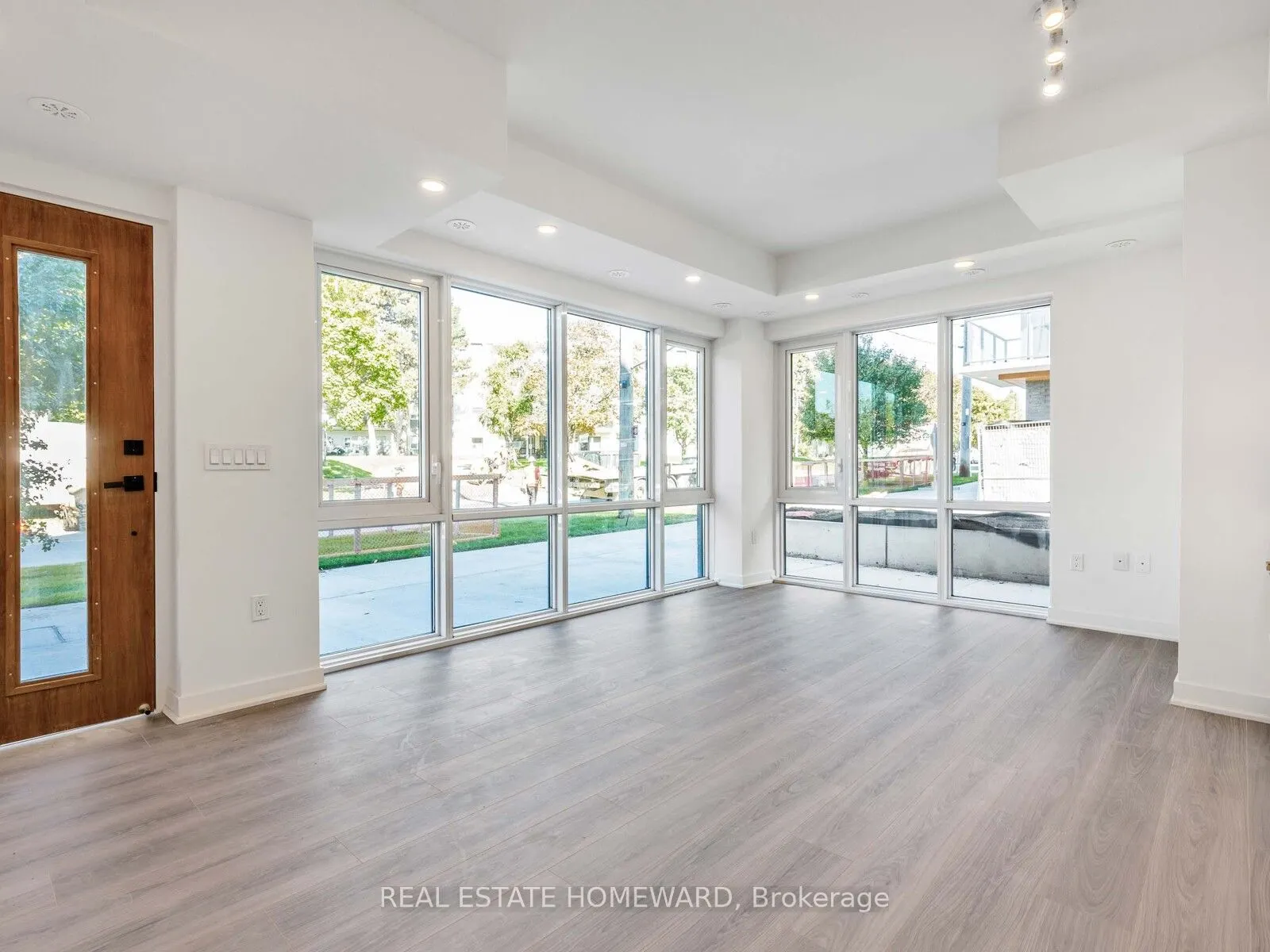 73 Curlew Drive, #26