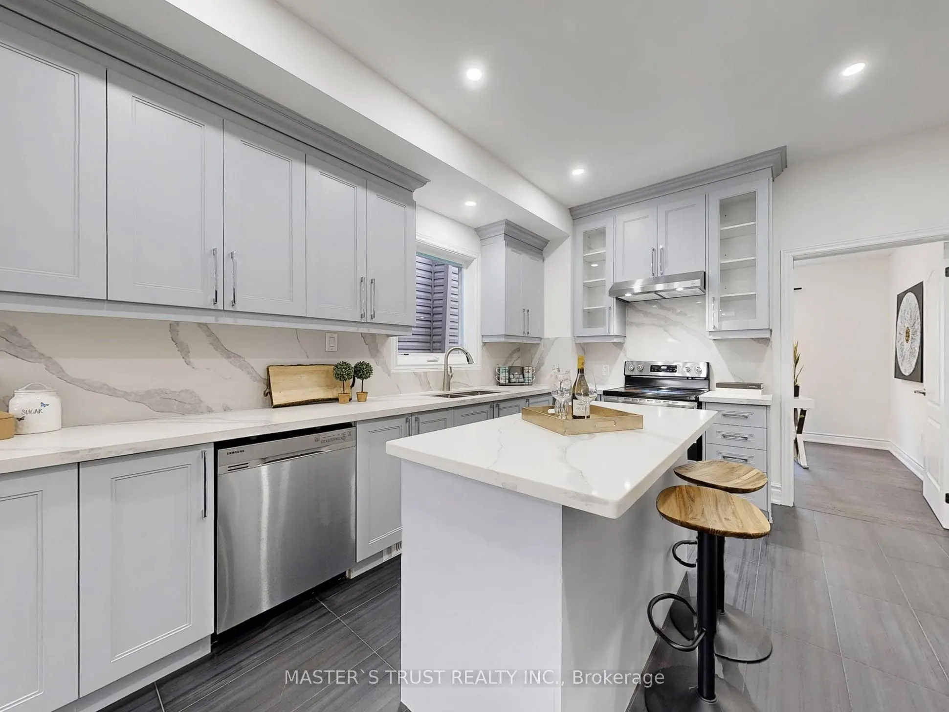 420 ossington Avenue