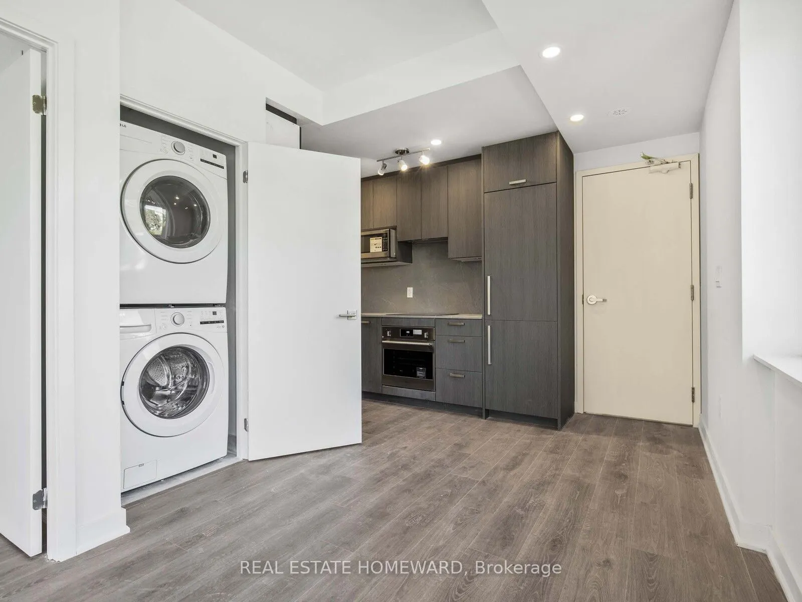 73 Curlew Drive, #27