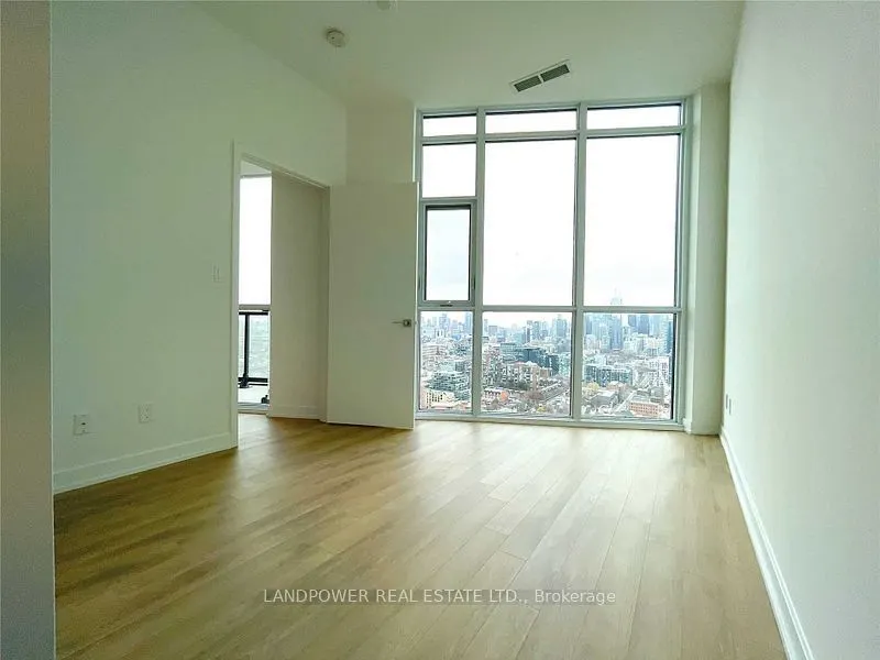 50 Ordnance Street, #3210