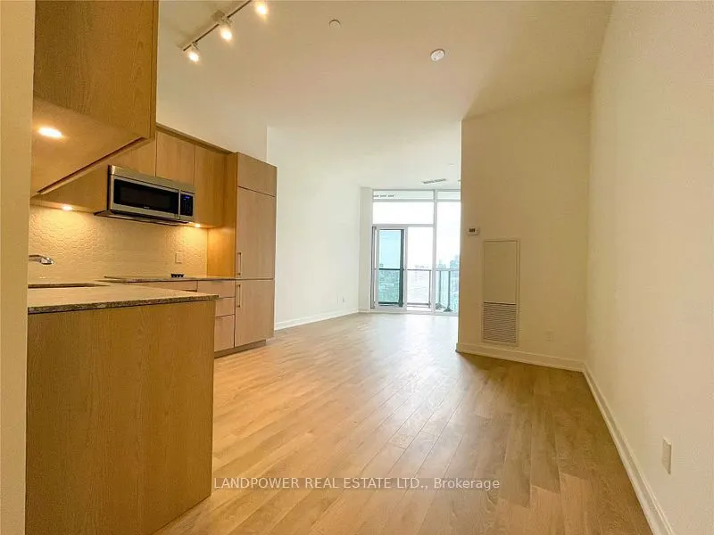 50 Ordnance Street, #3210