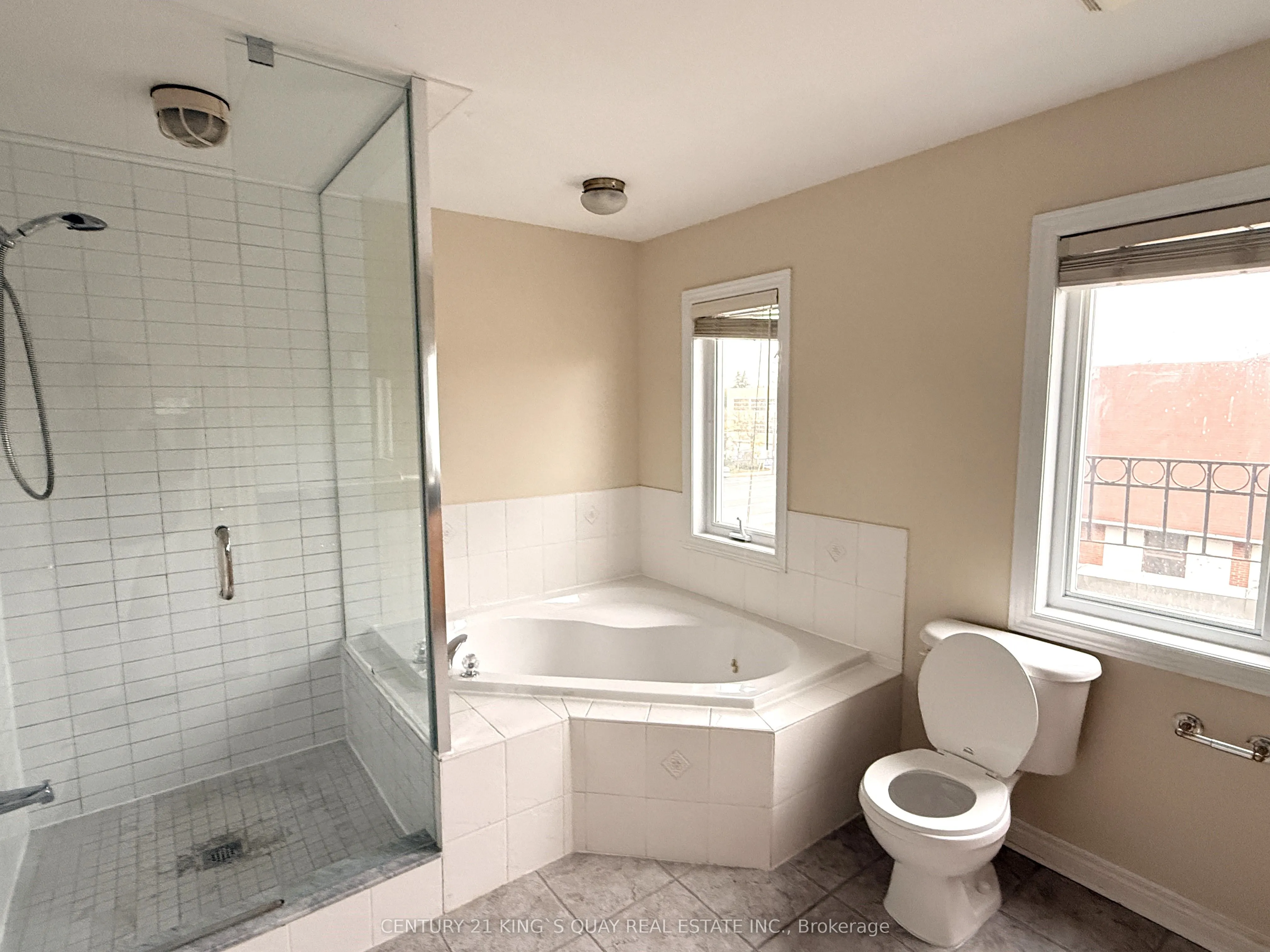 1 English Garden Way, #12