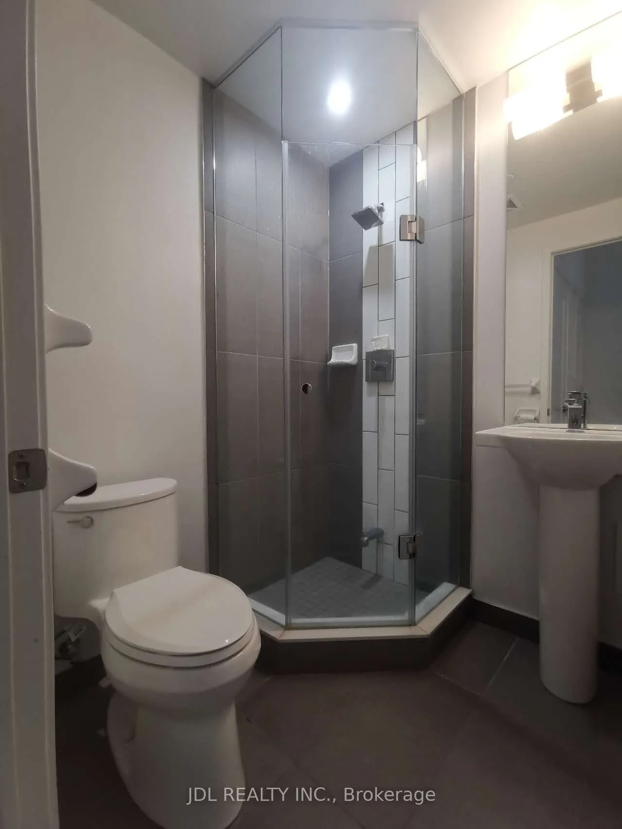 135 Lower Sherbourne Street E, #761