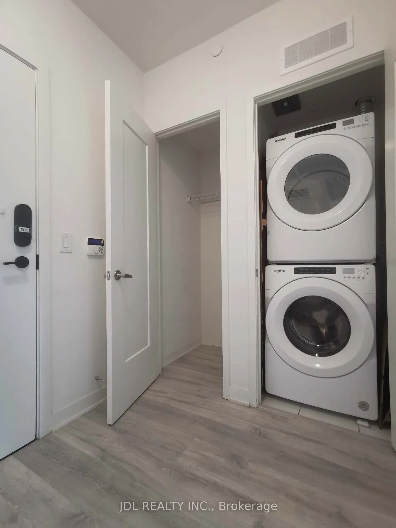 135 Lower Sherbourne Street E, #761