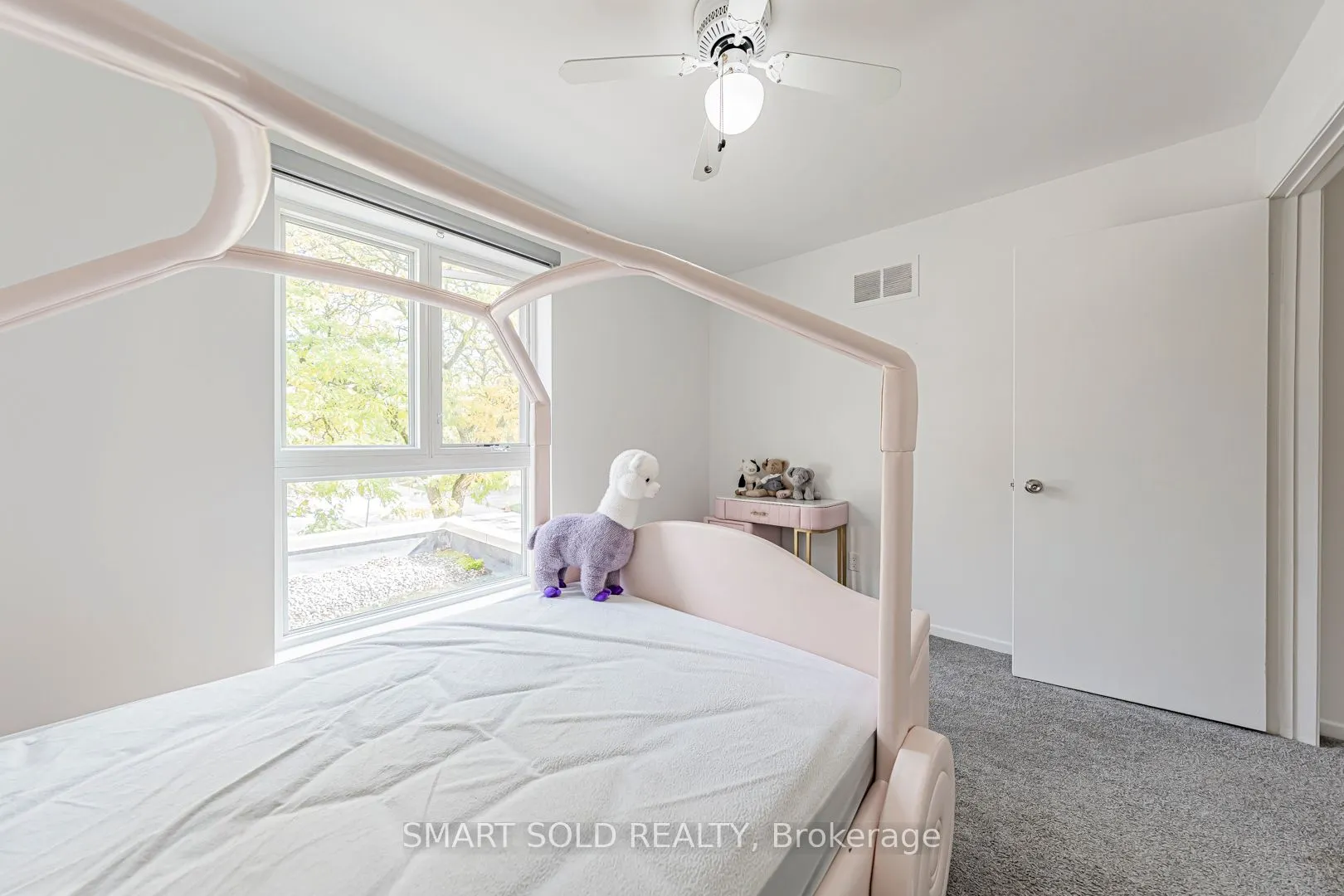 26 Anvil Mill Way, #76