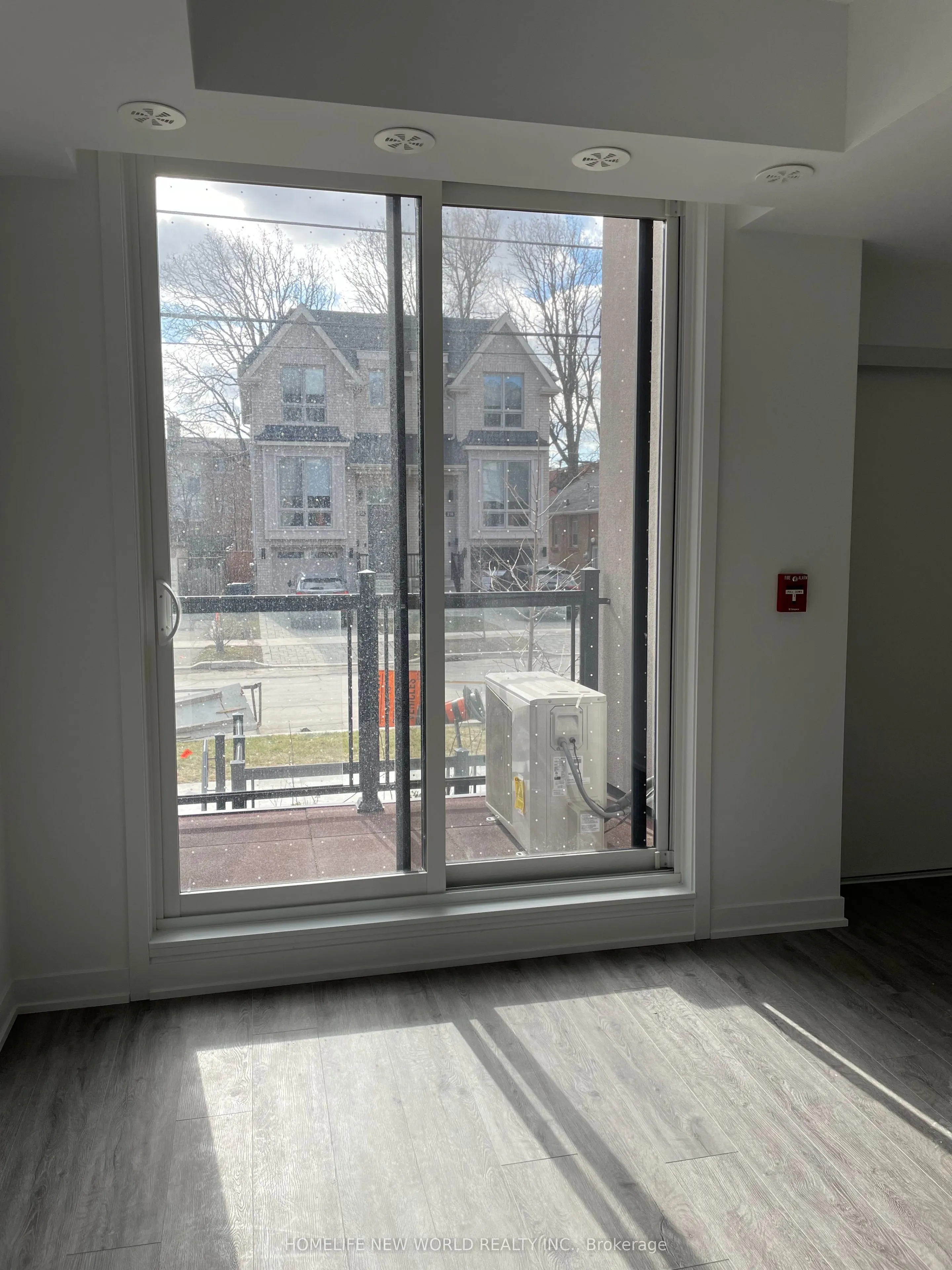 14 Marquette Avenue, #6