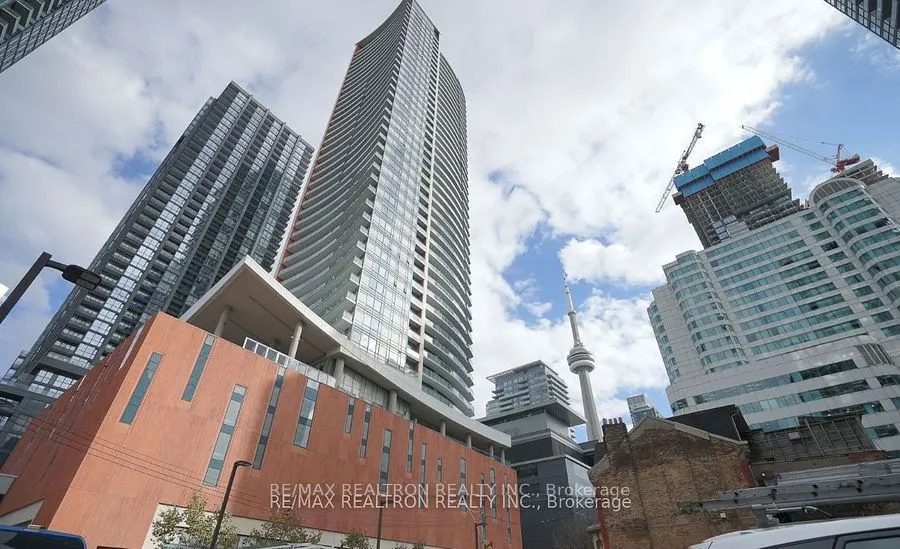 21 Widmer Street, #3712