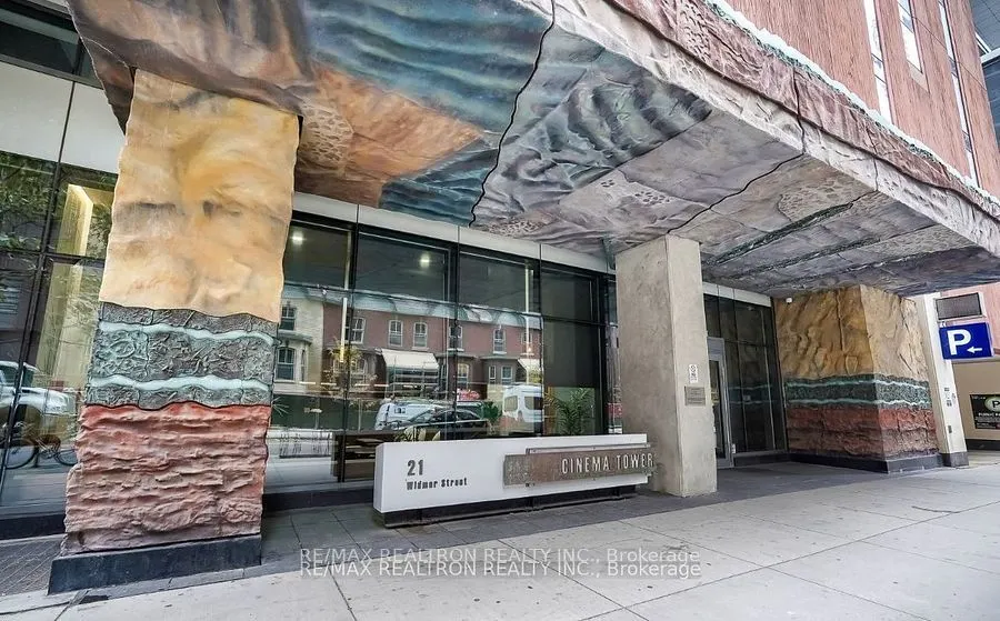 21 Widmer Street, #3712