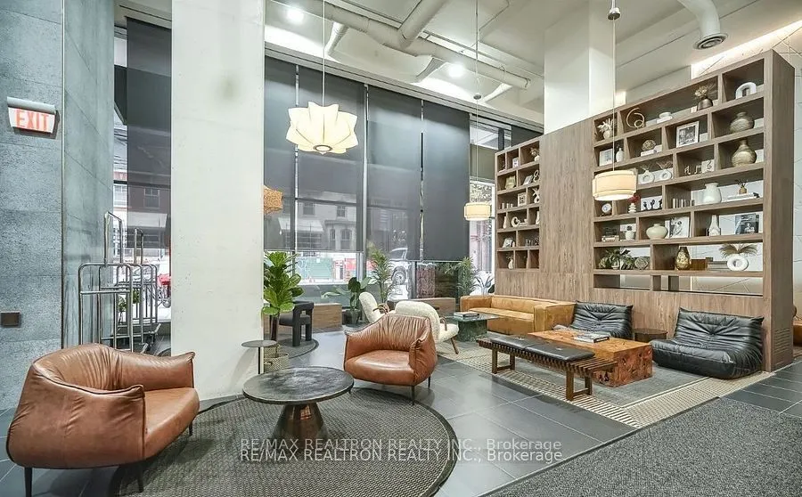 21 Widmer Street, #3712