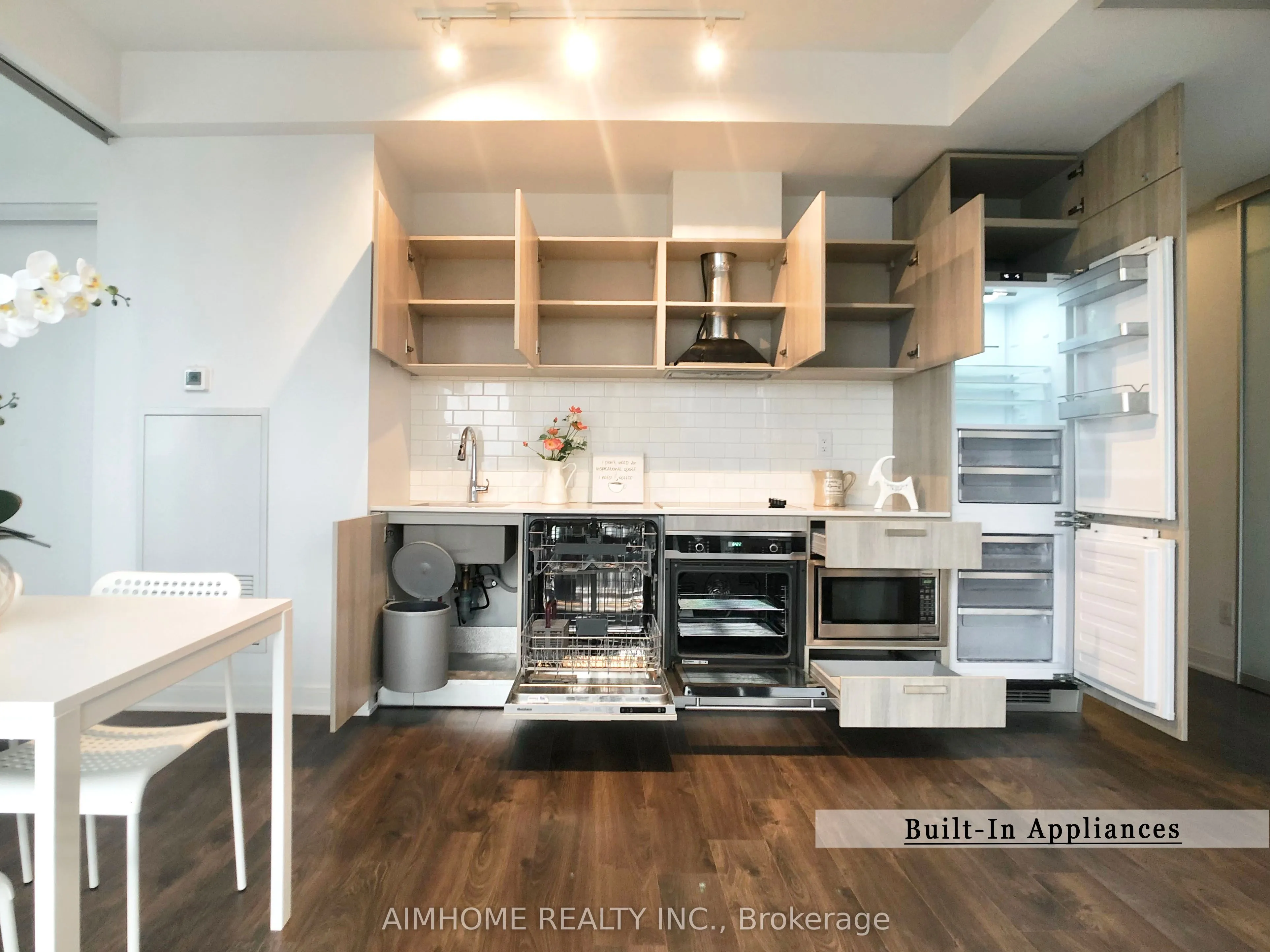 50 Charles Street E, #2315