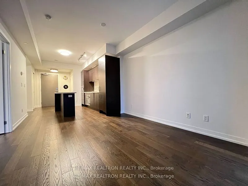 21 Widmer Street, #3712