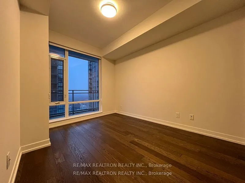 21 Widmer Street, #3712