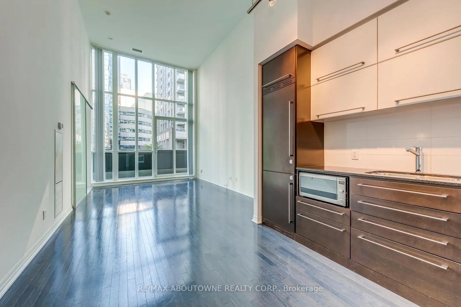770 Bay Street, #202