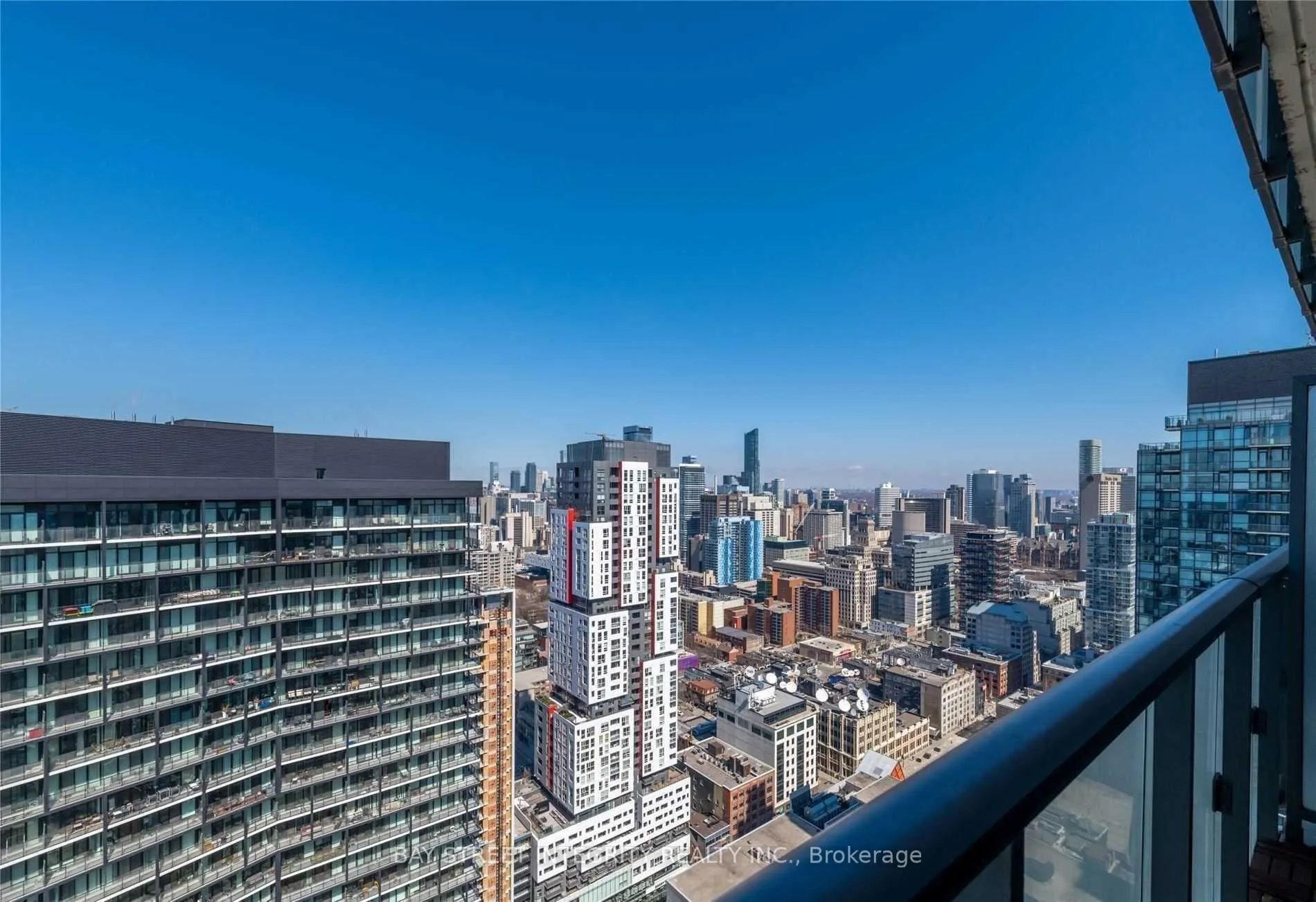 101 Peter Street, #3901