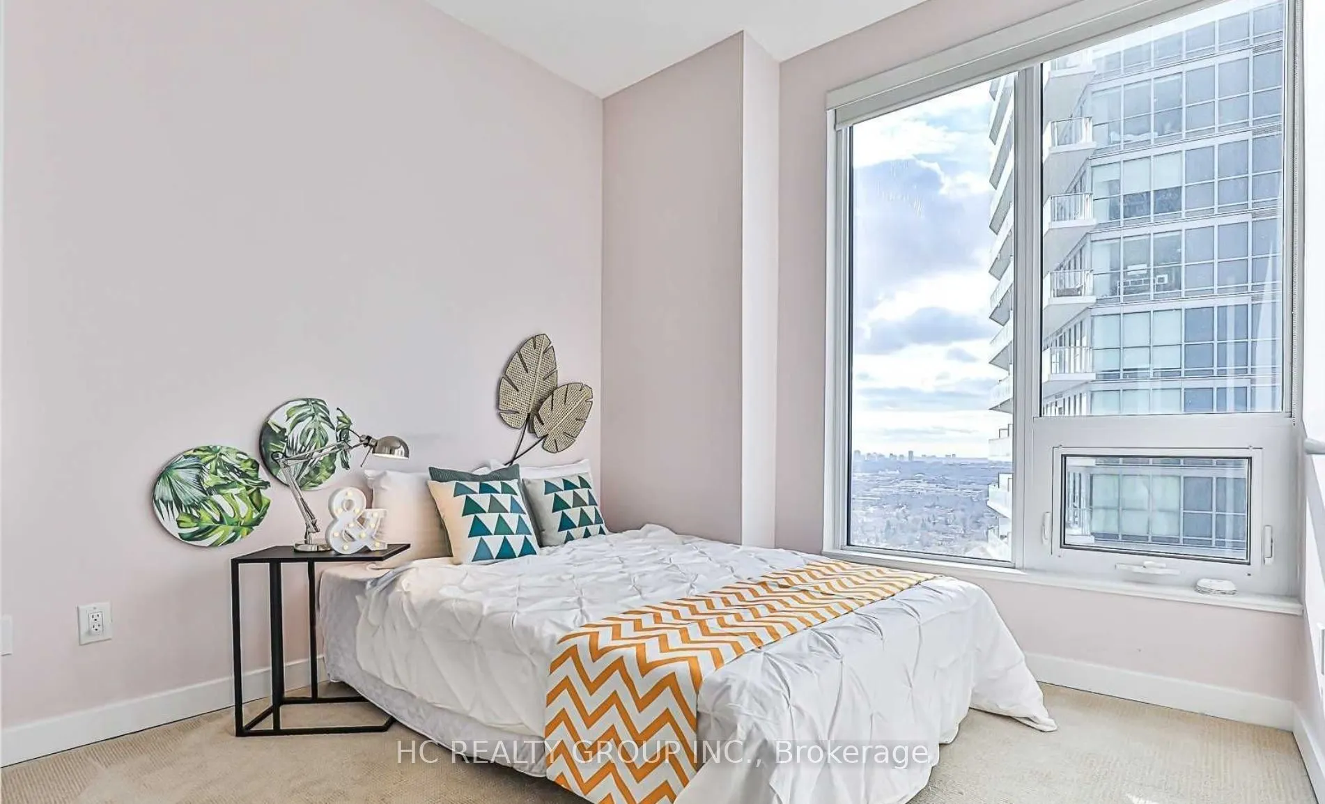 121 Mcmahon Drive, #3608