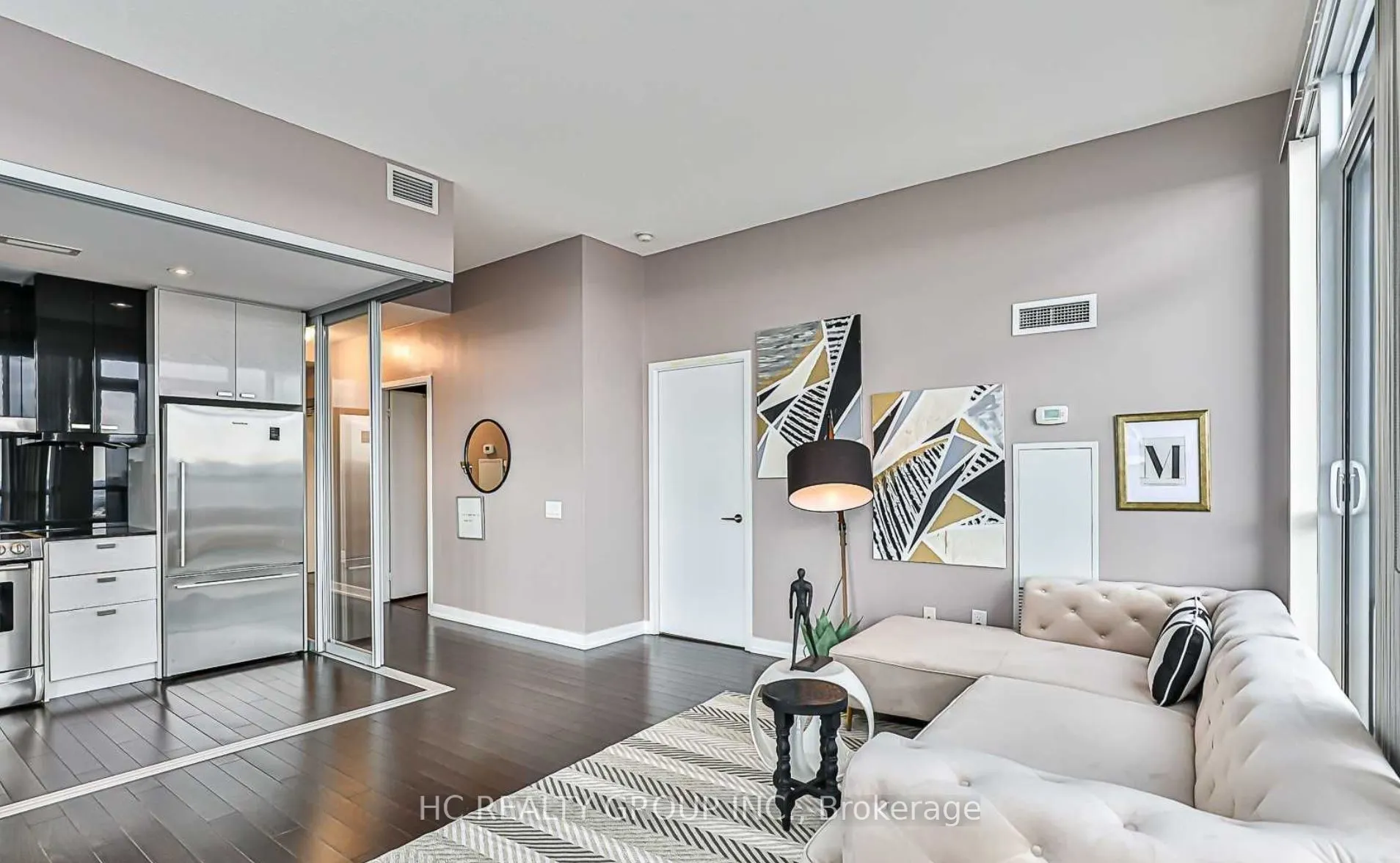 121 Mcmahon Drive, #3608