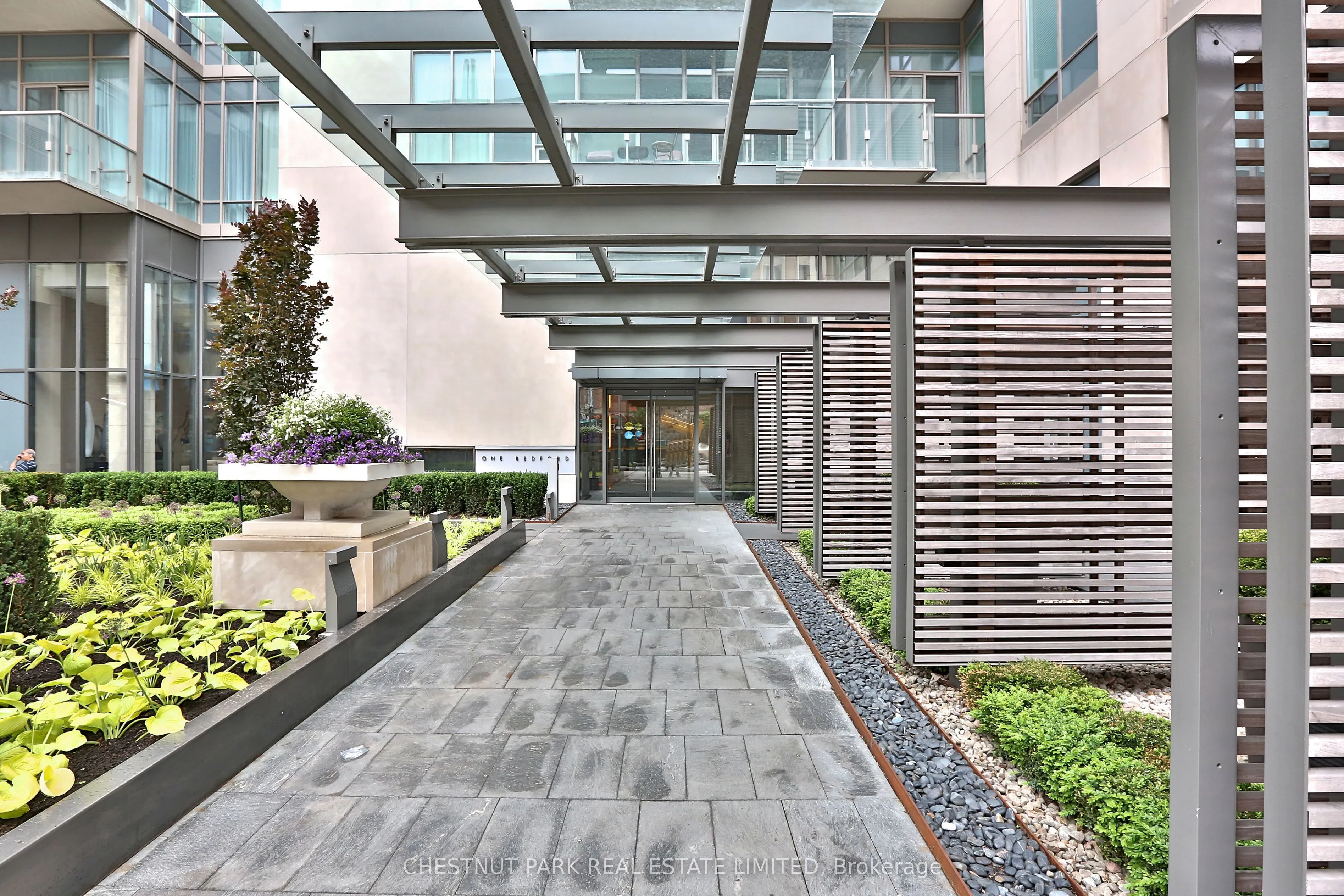 1 Bedford Road, #1002