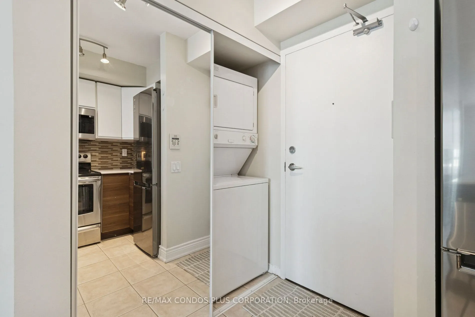 30 Harrison Garden Boulevard, #708