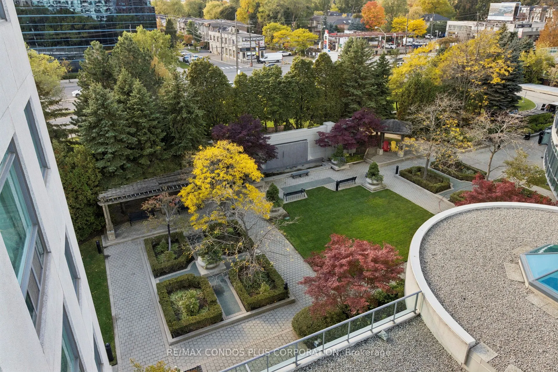 30 Harrison Garden Boulevard, #708