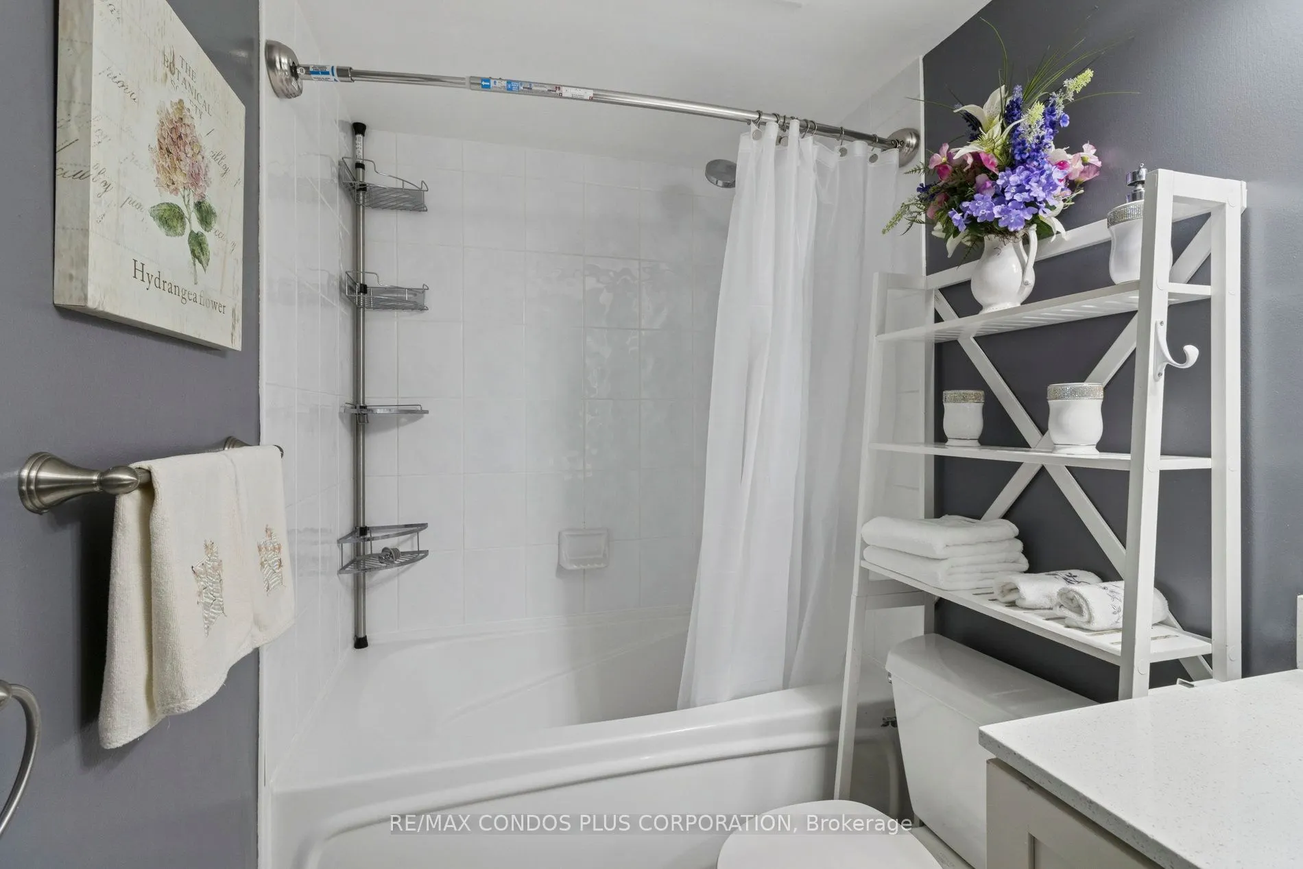 30 Harrison Garden Boulevard, #708