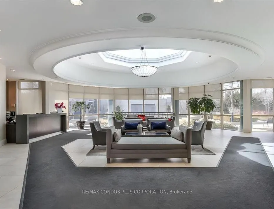 30 Harrison Garden Boulevard, #708