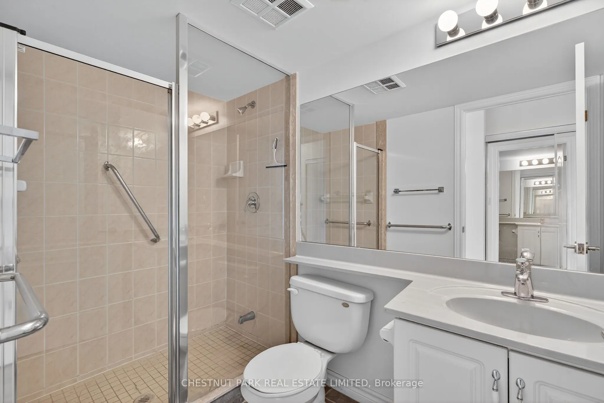 3840 Bathurst Street, #703