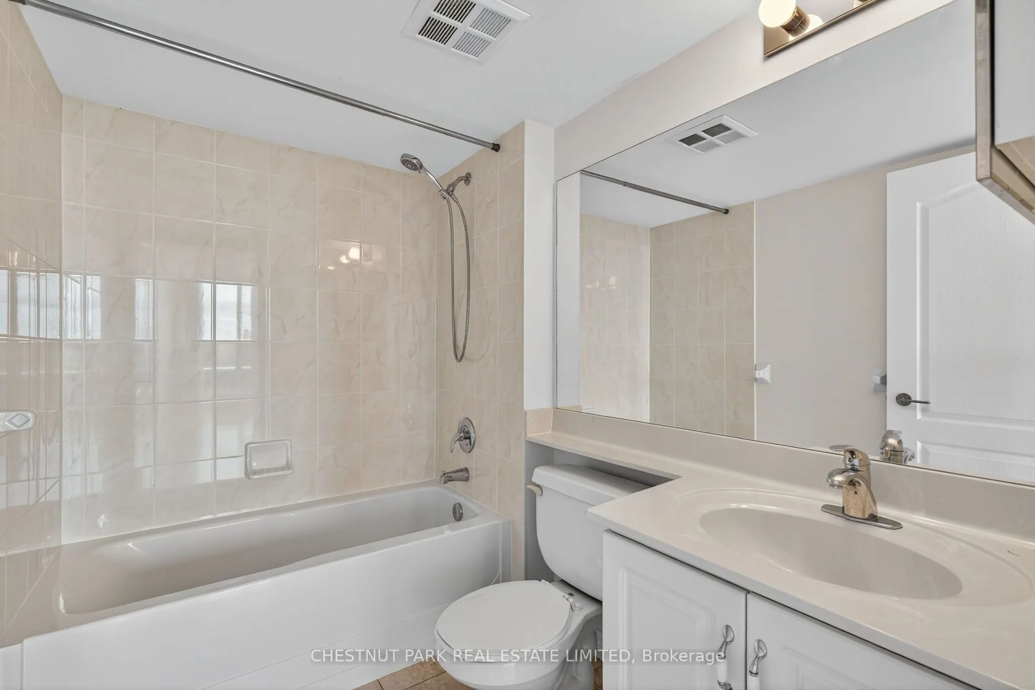 3840 Bathurst Street, #703