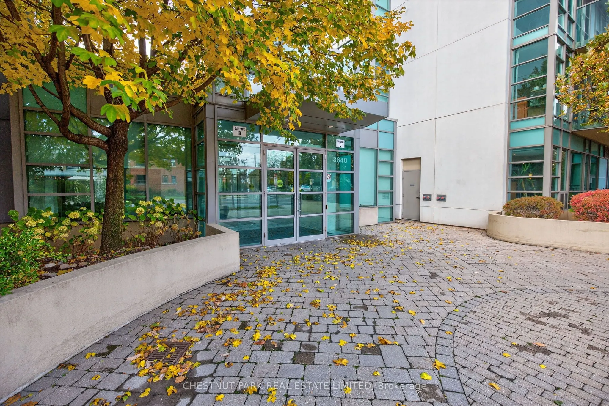 3840 Bathurst Street, #703