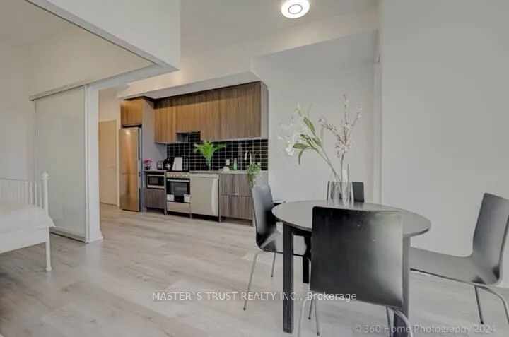 395 Bloor Street E, #4406