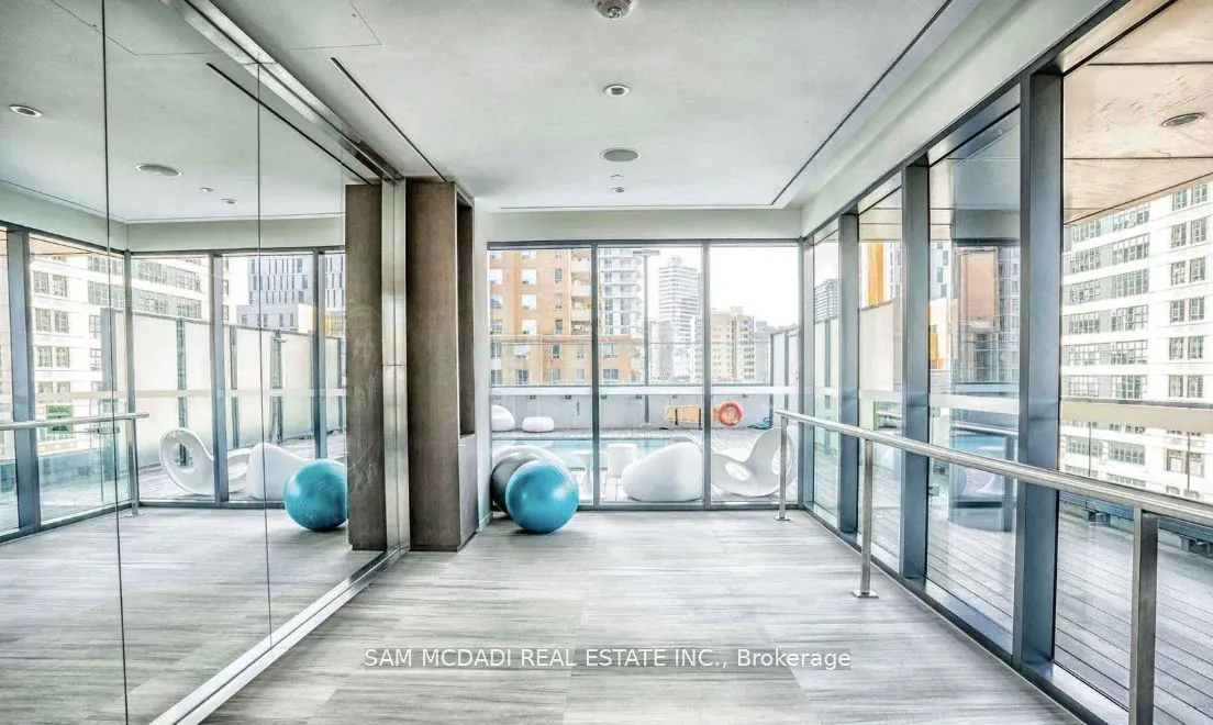 159 Dundas Street E, #1906