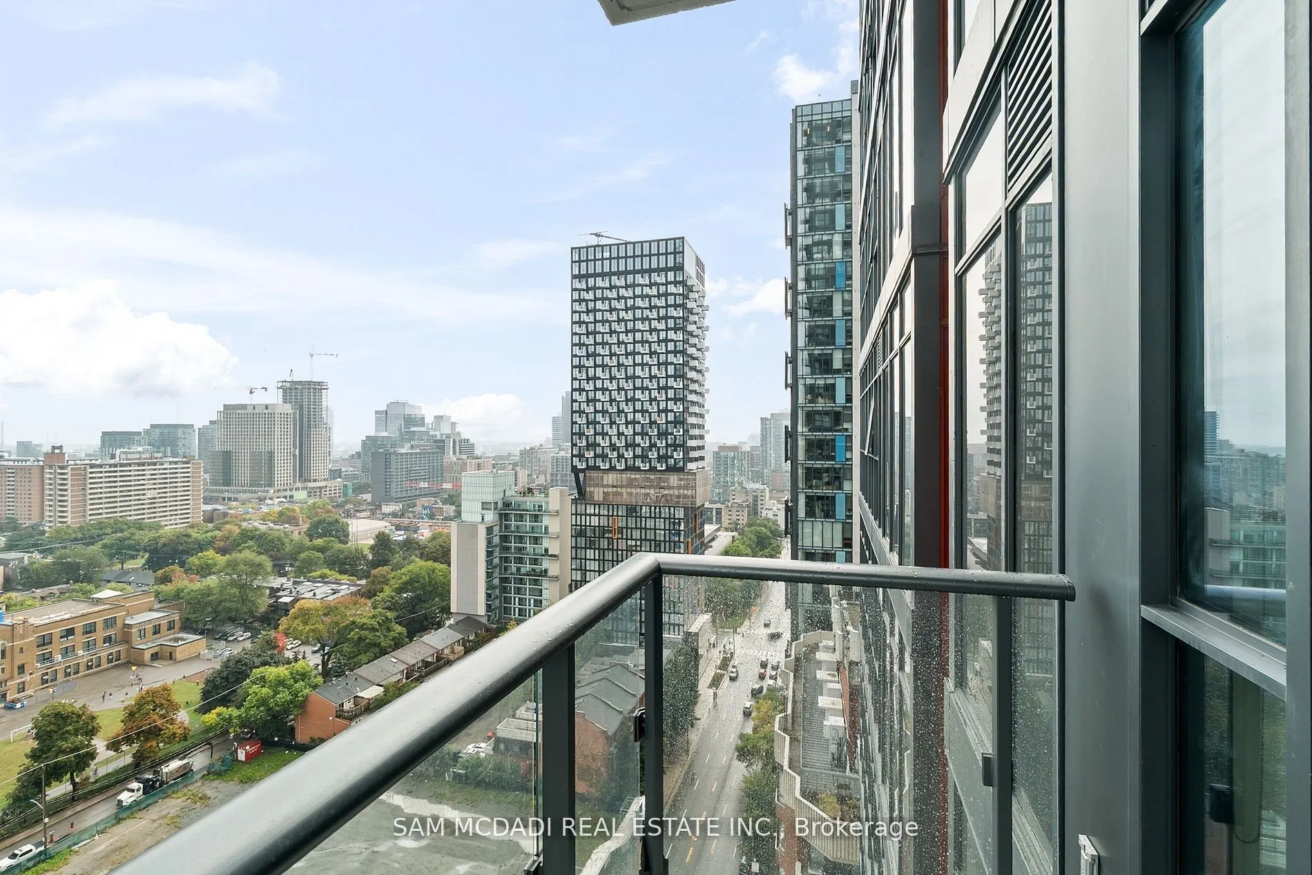 159 Dundas Street E, #1906