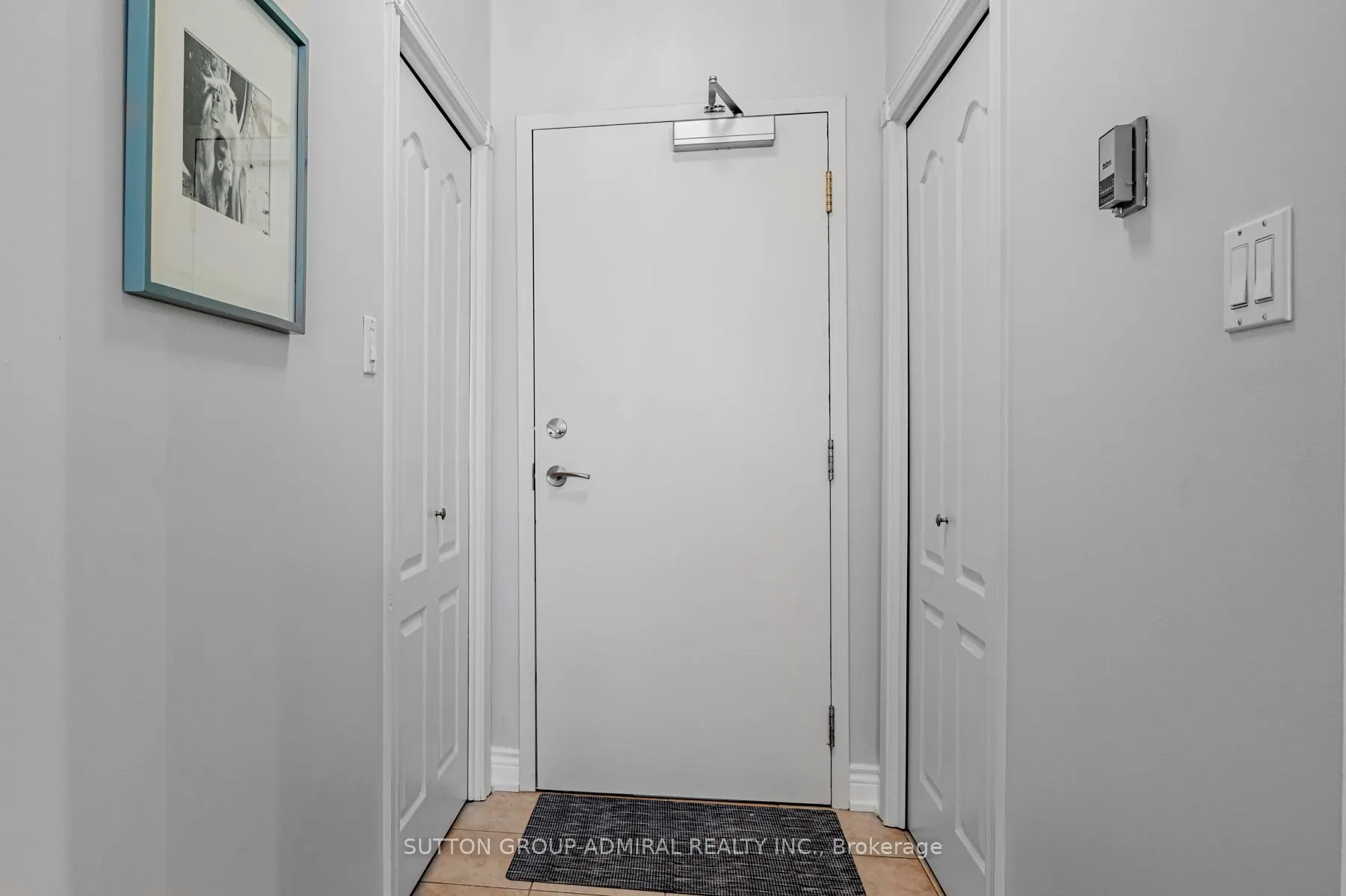 393 King Street W, #1103