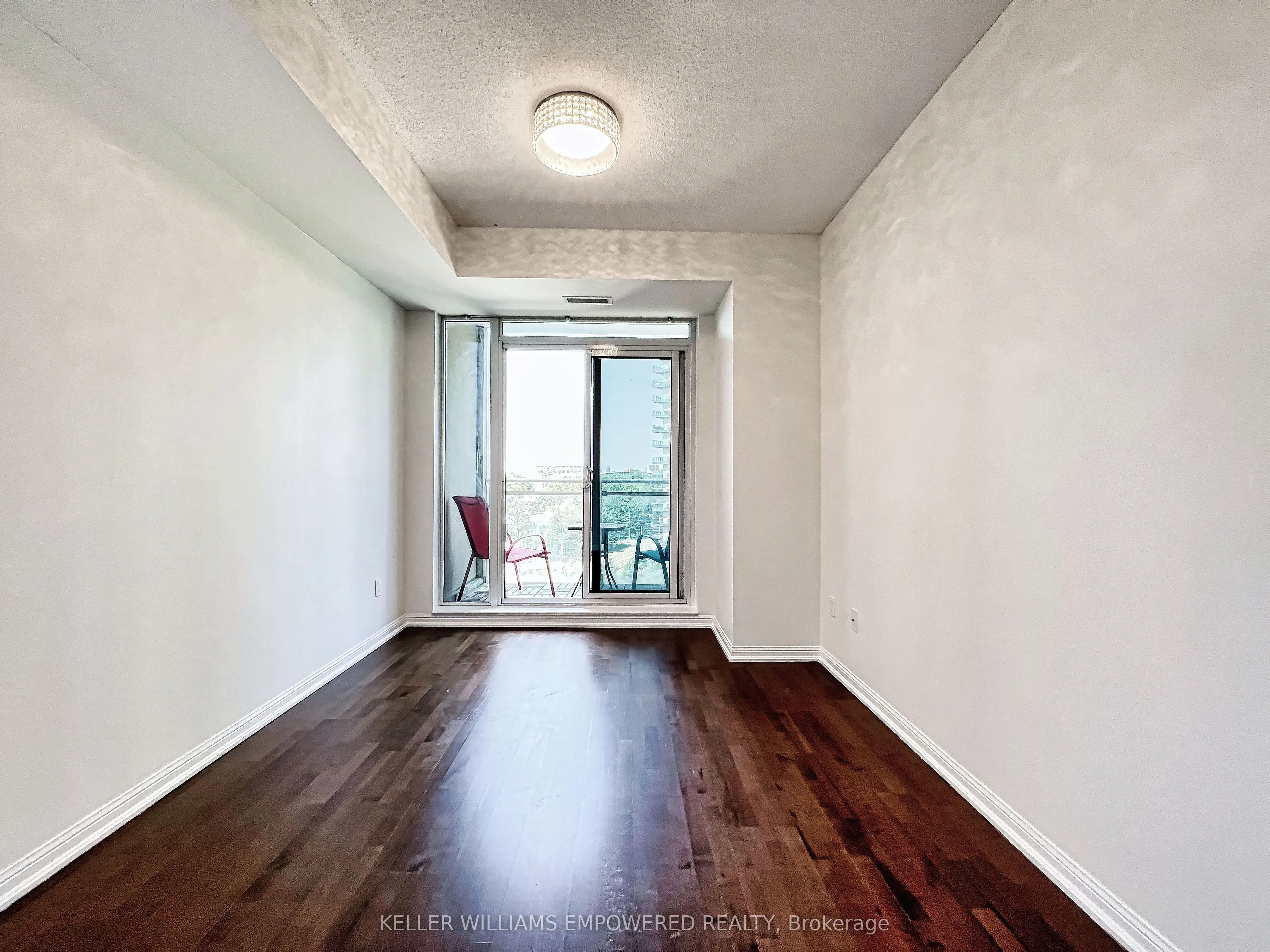628 Fleet Street, #715