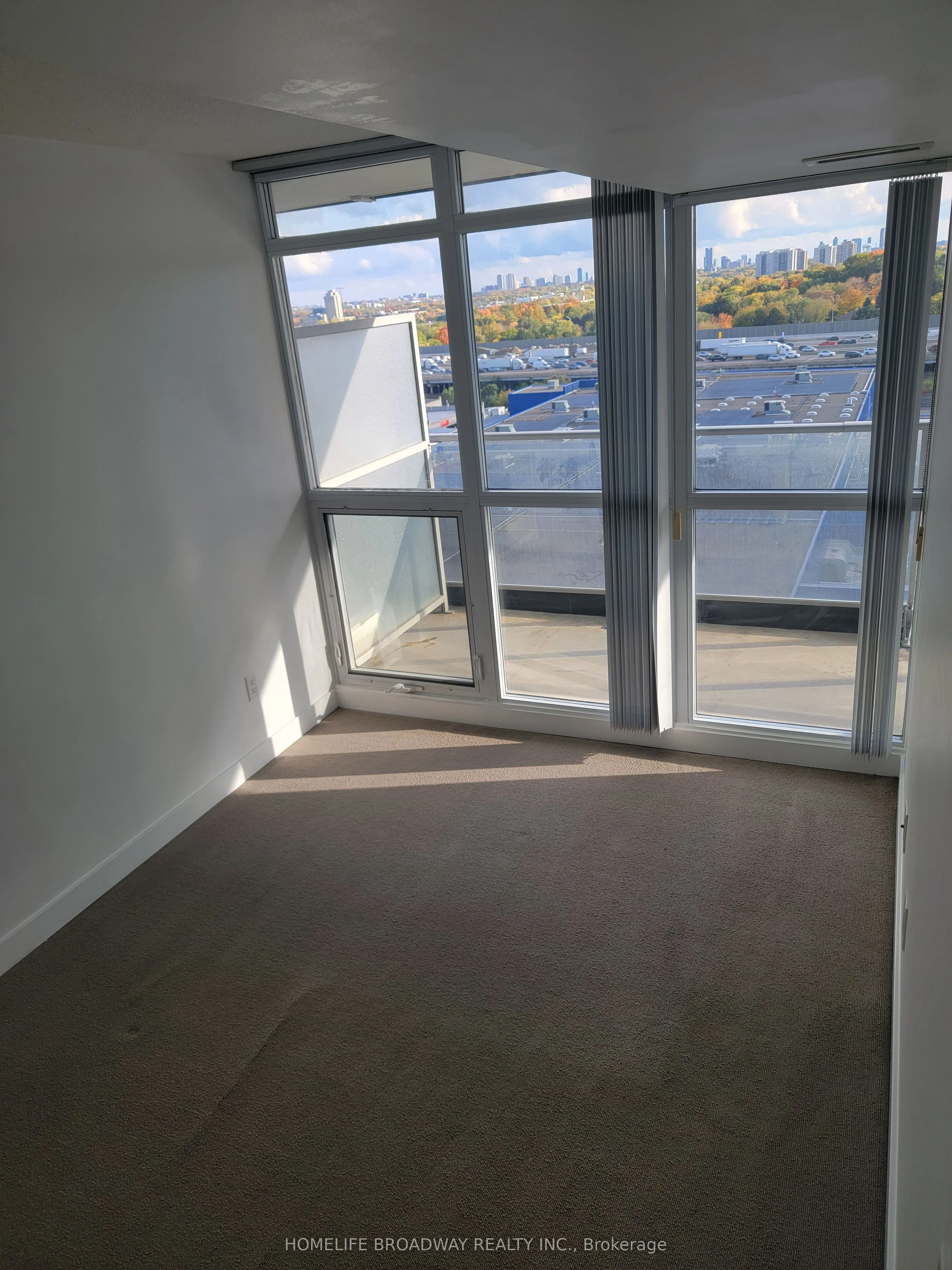 19 Singer Court, #1203
