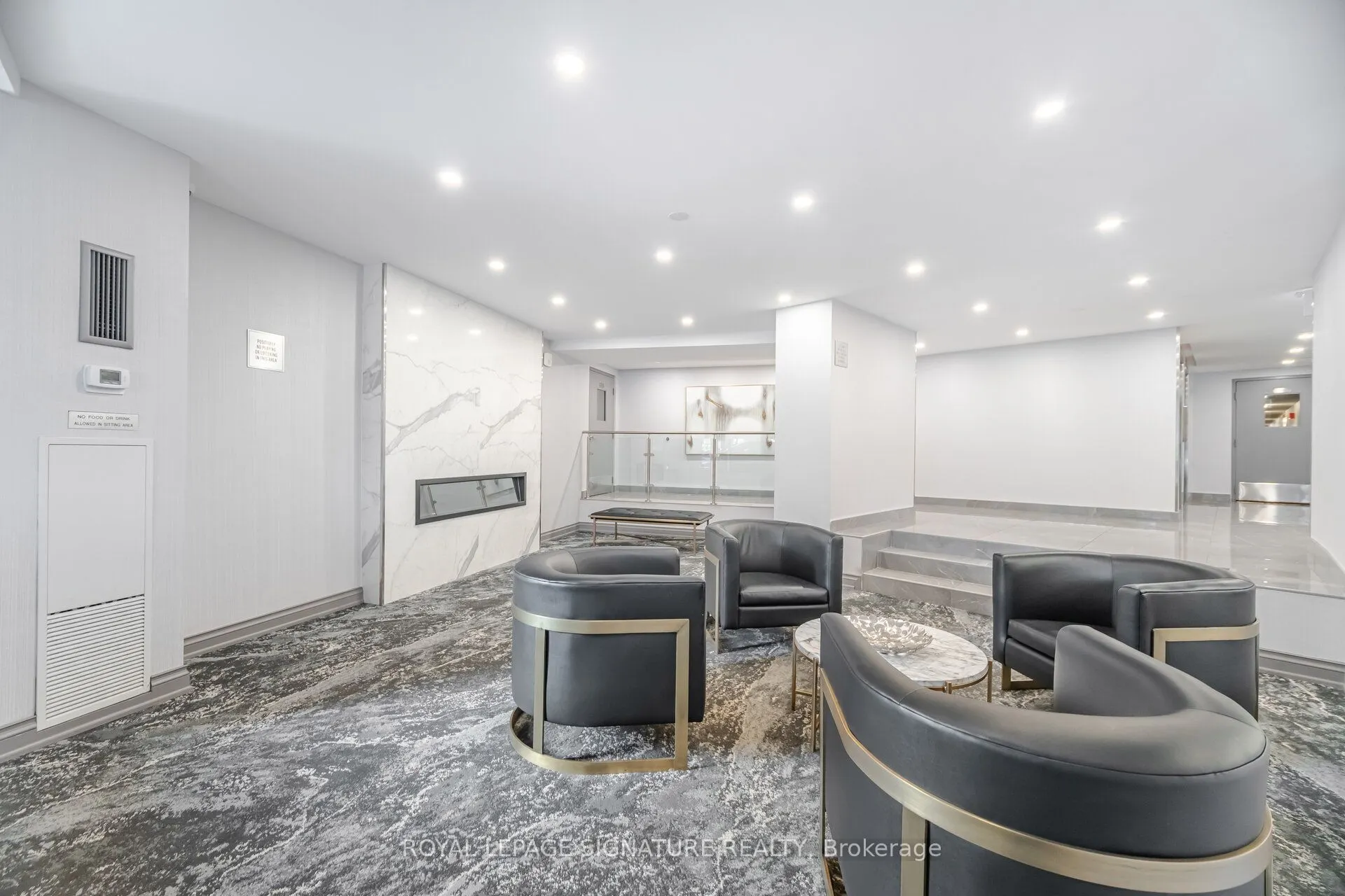 10 Edgecliff Golfway, #303