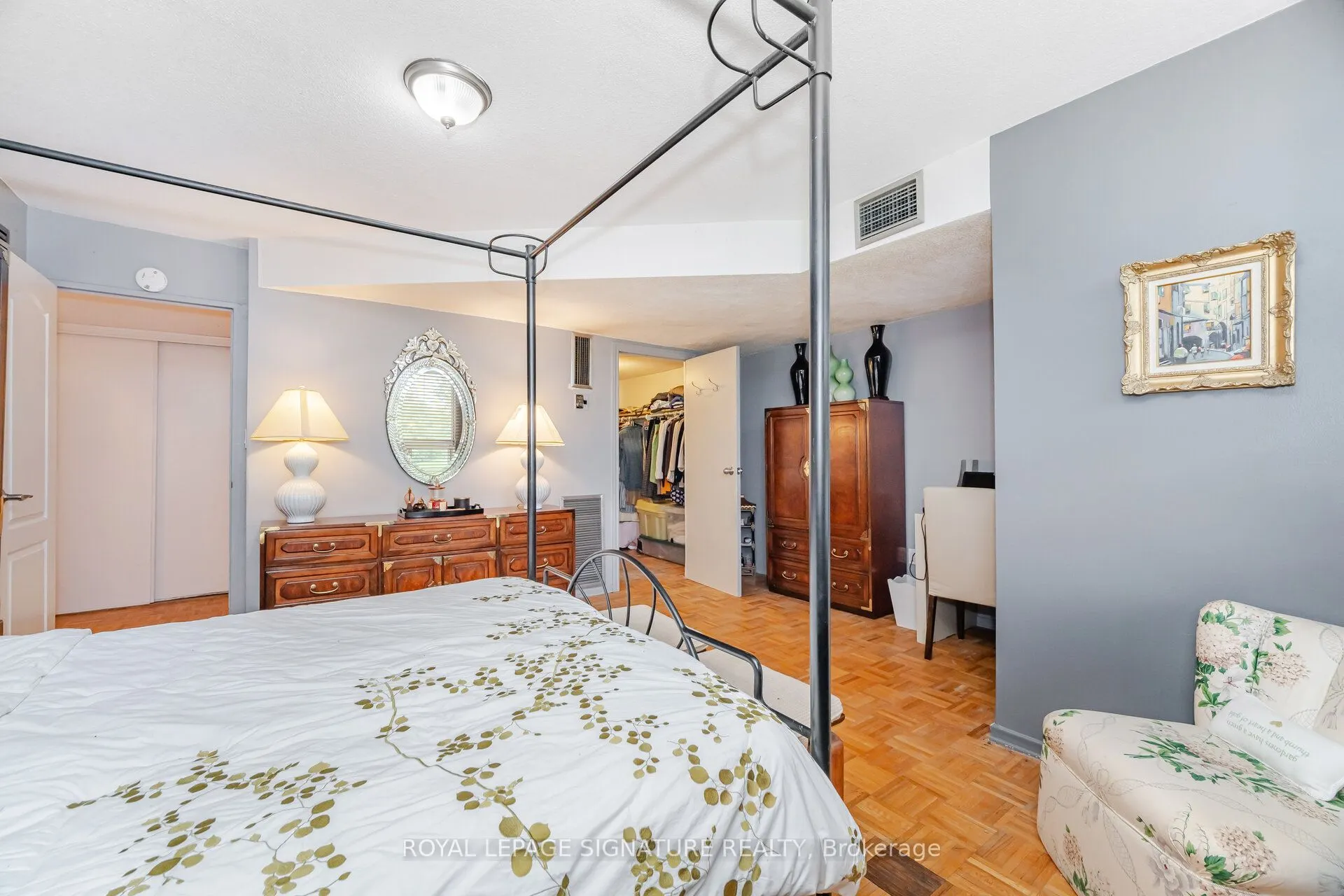 10 Edgecliff Golfway, #303