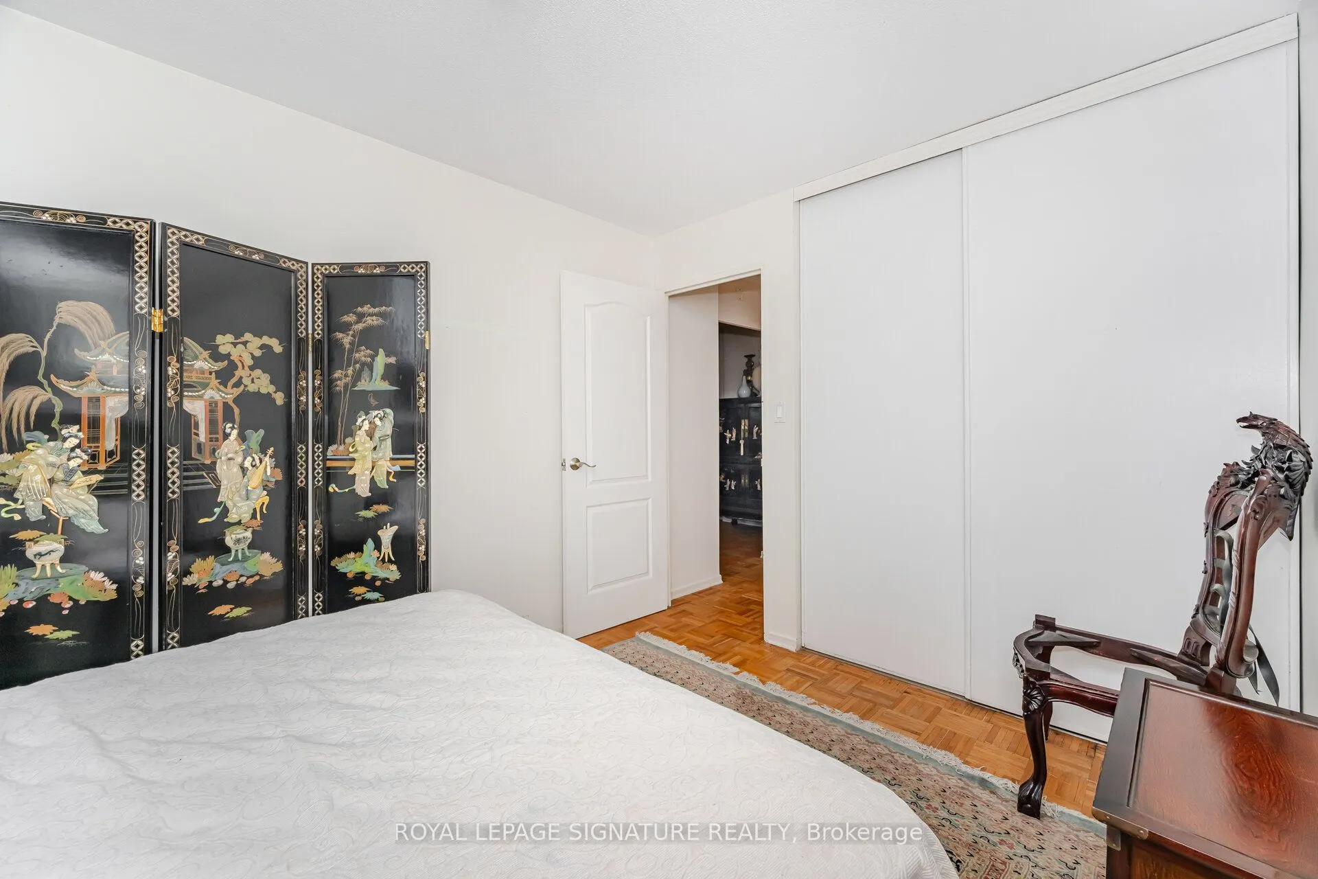 10 Edgecliff Golfway, #303