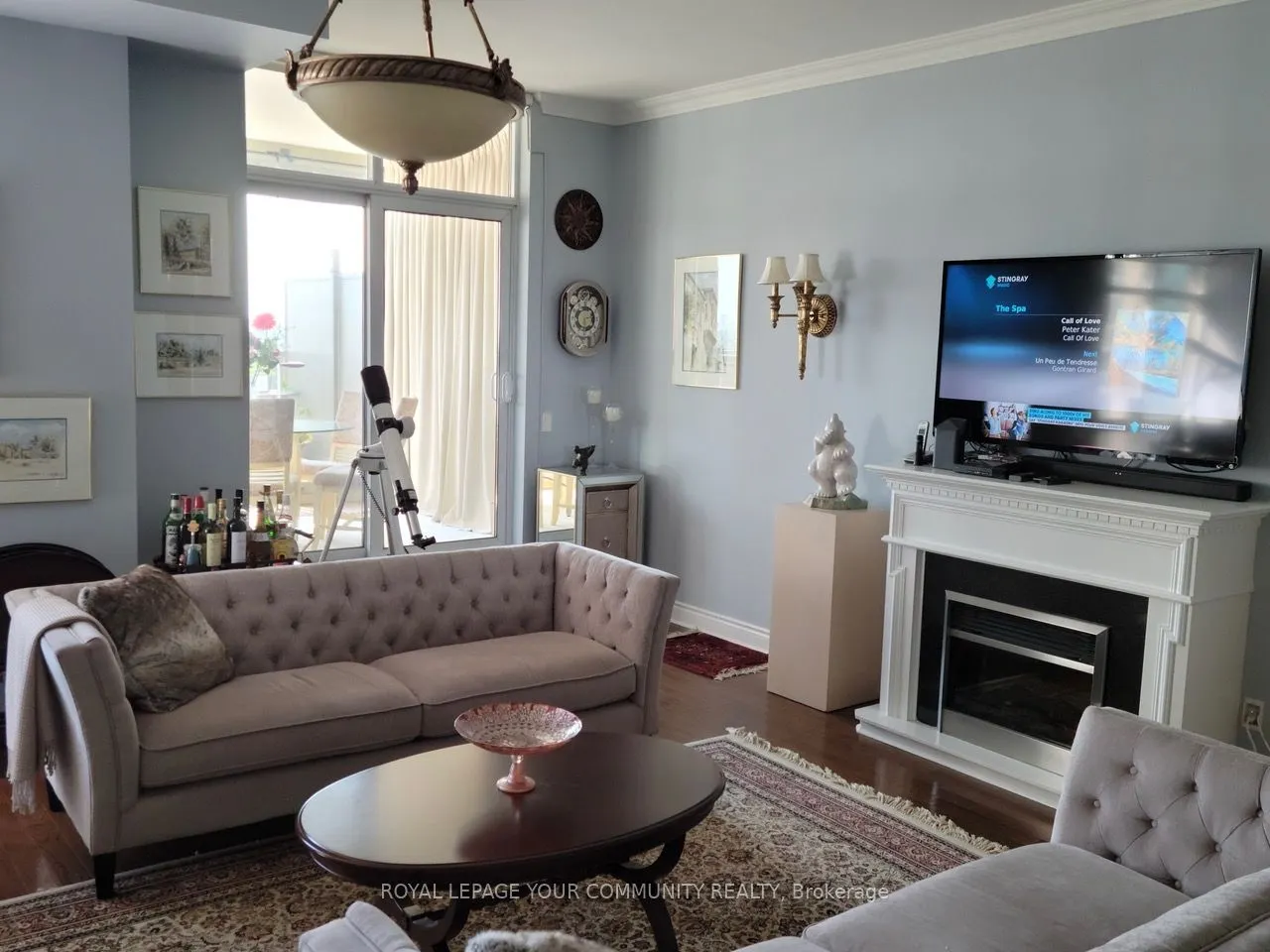 18 Kenaston Gardens, #1906