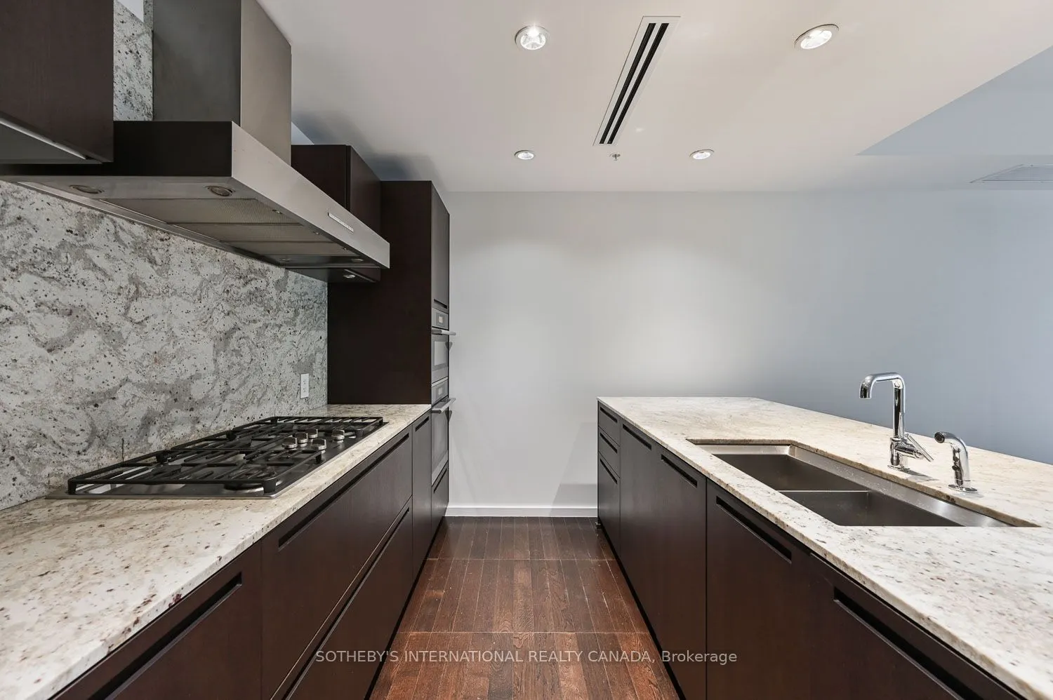 180 University Avenue, #2608