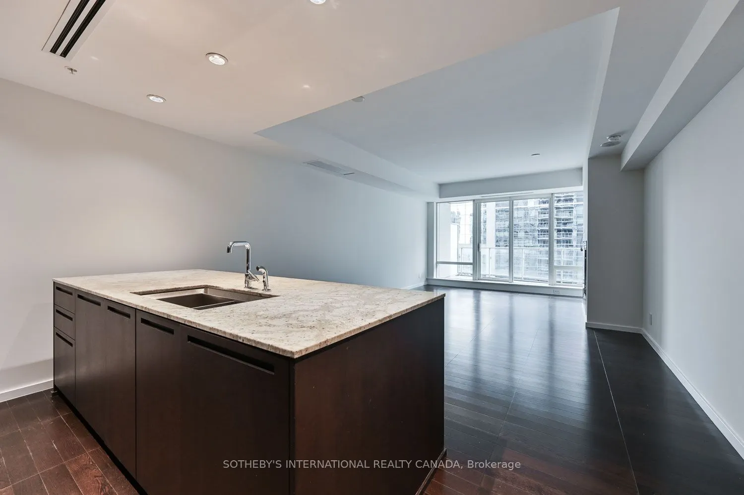 180 University Avenue, #2608