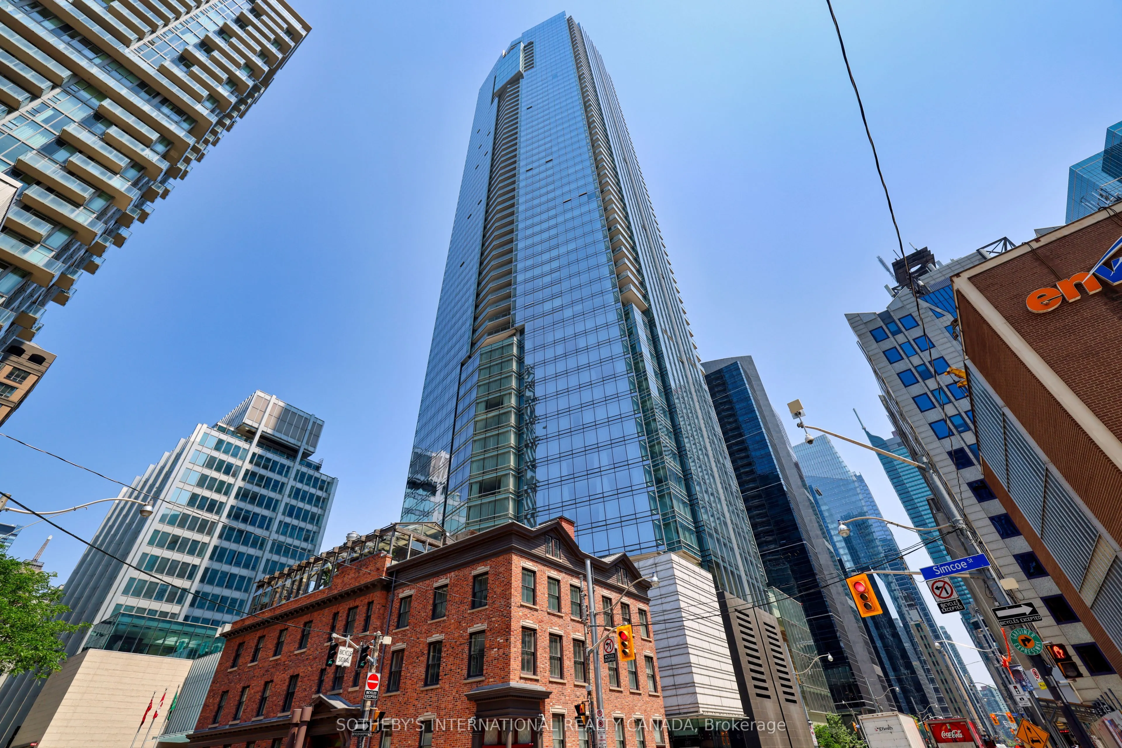 180 University Avenue, #2608