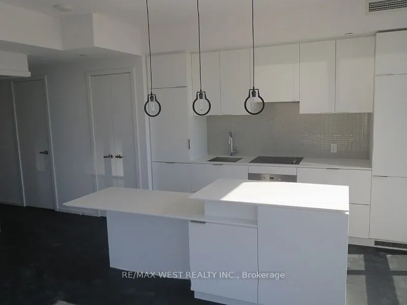5 St Joseph Street, #2305