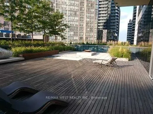5 St Joseph Street, #2305
