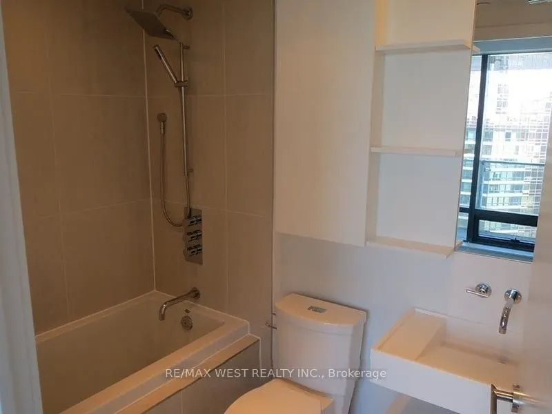 5 St Joseph Street, #2305