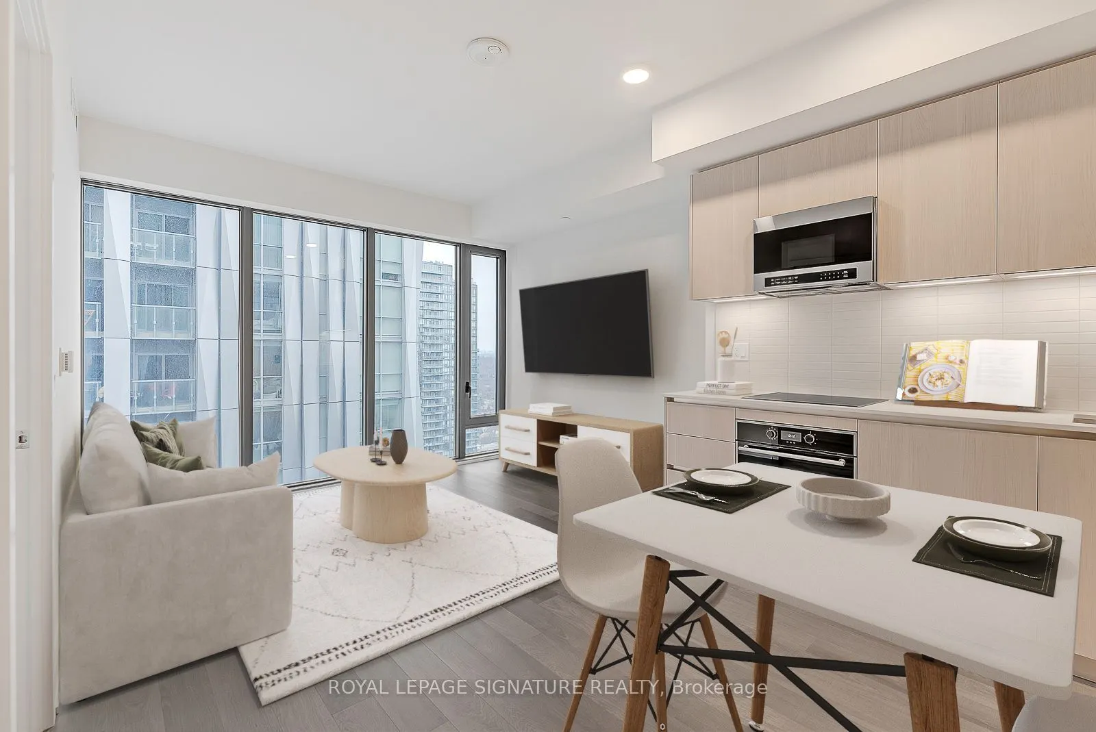 8 Cumberland Street, #2809