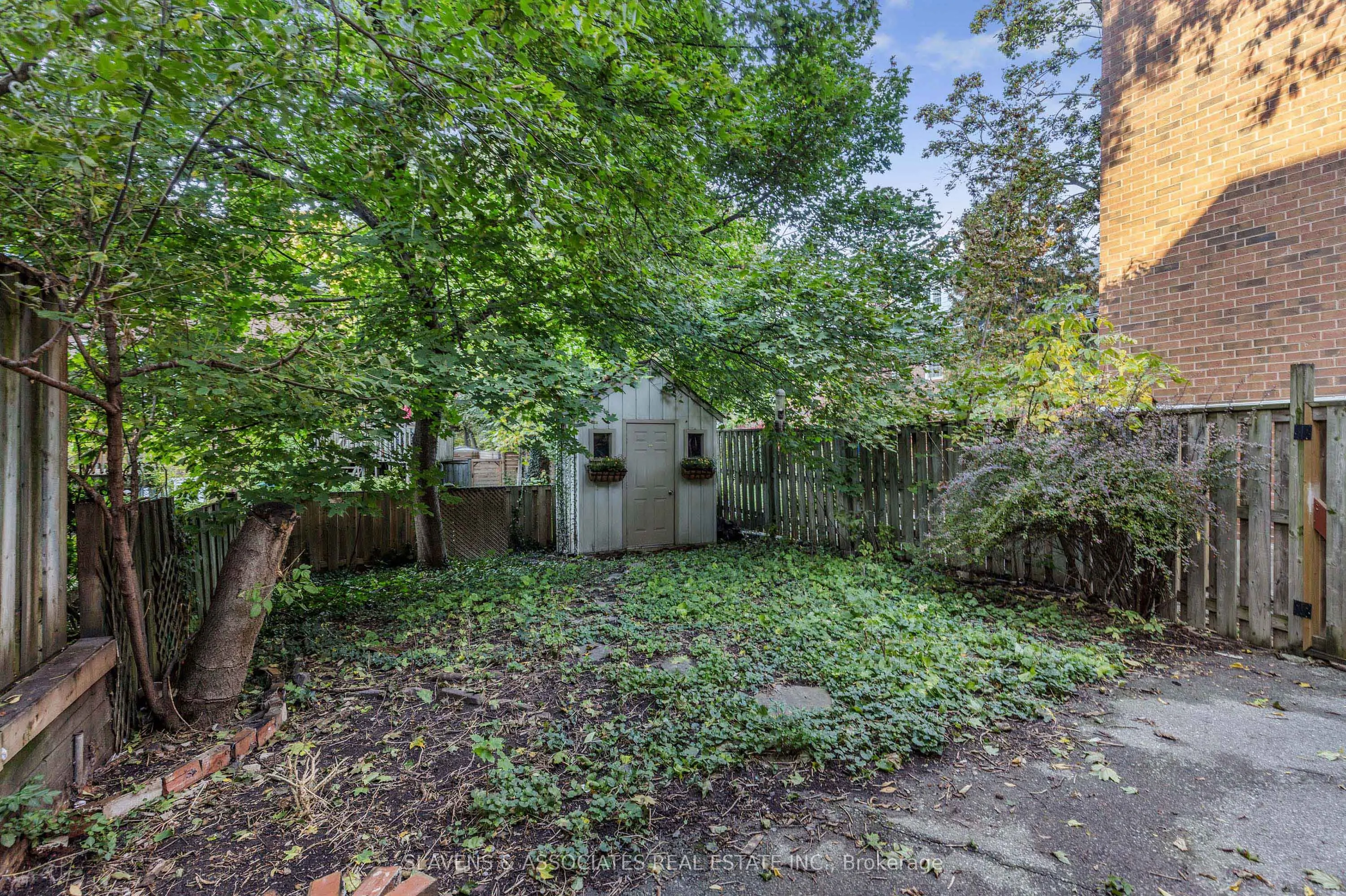 226 Broadway Avenue
