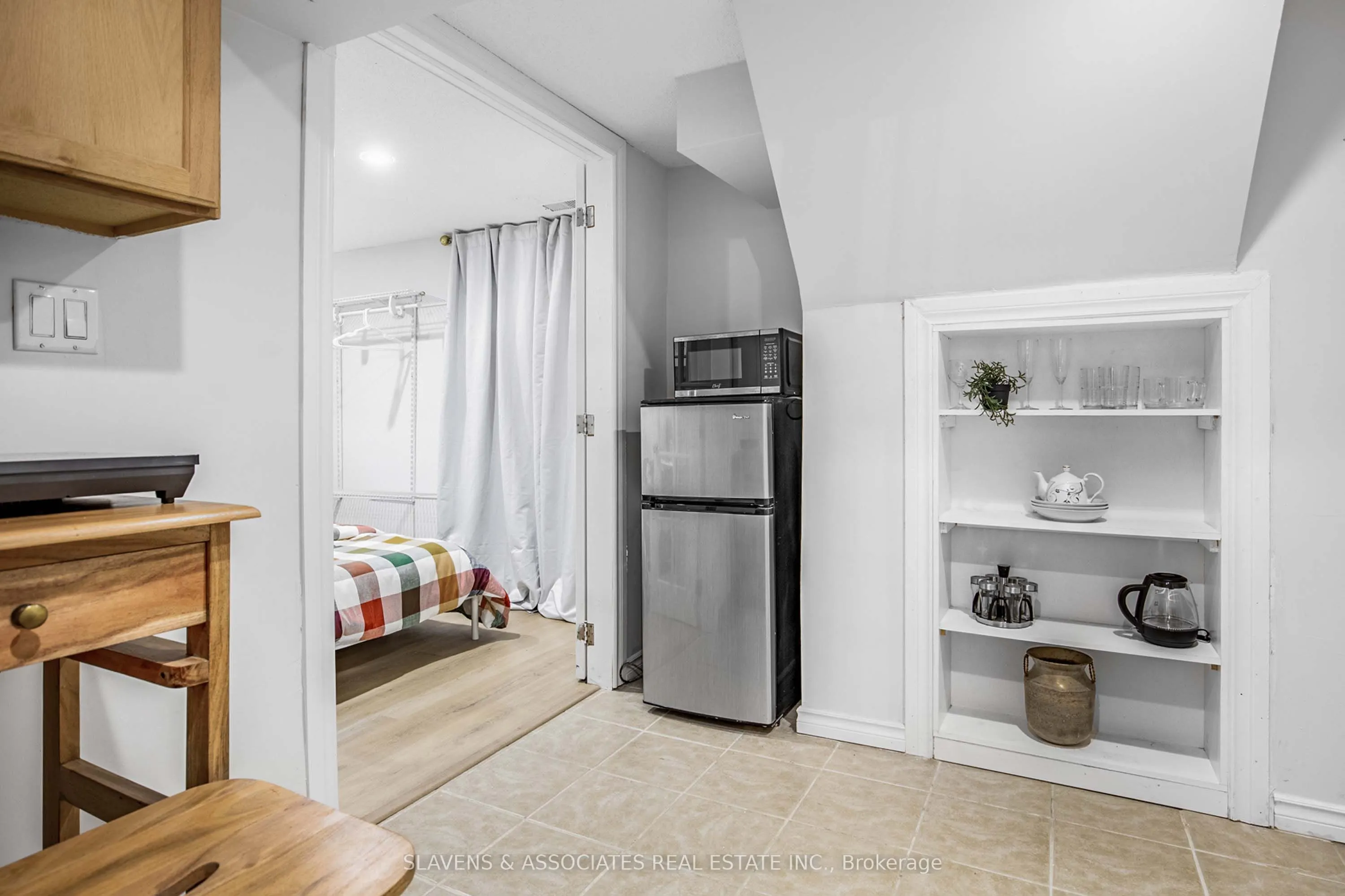 226 Broadway Avenue