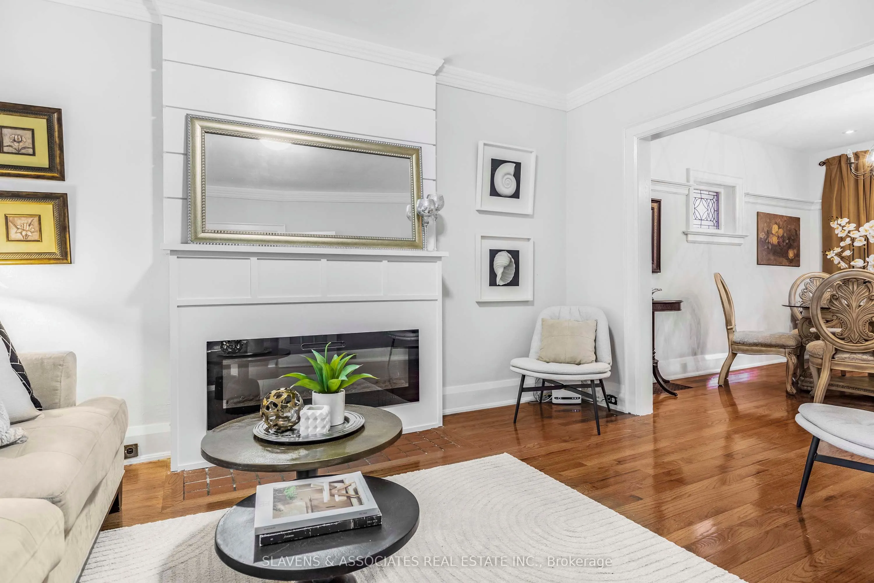 226 Broadway Avenue